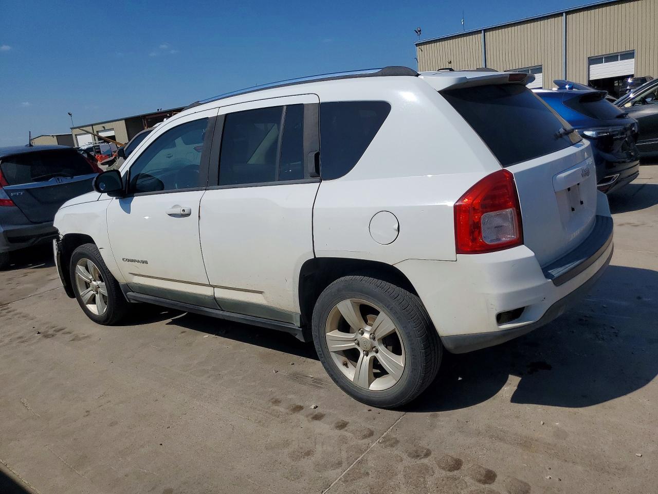 2011 Jeep Compass Sport White vin: 1J4NT1FA0BD290376