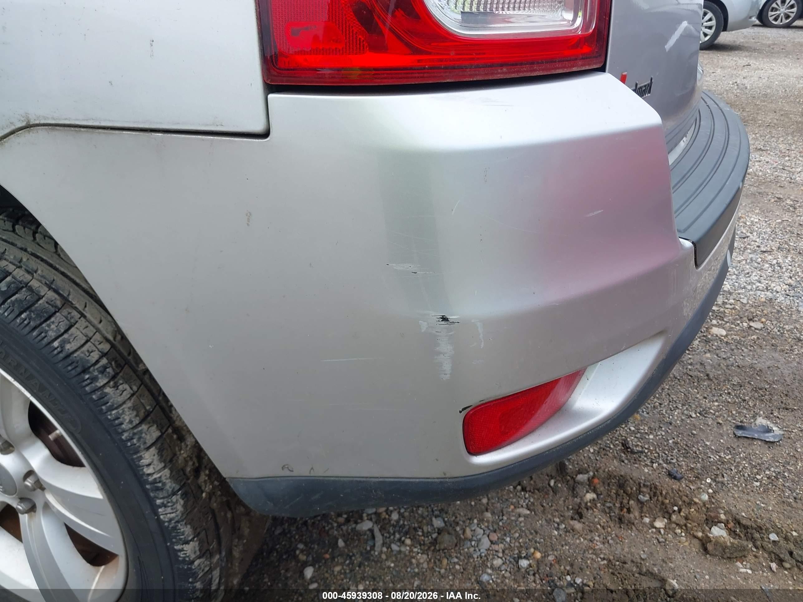 2011 Jeep Compass   Серебряный vin: 1J4NT1FA1BD246547