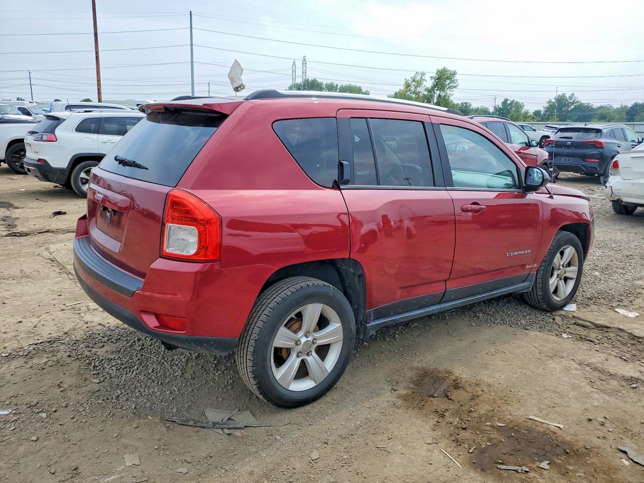 2011 Jeep Compass Sport Красный vin: 1J4NT1FA3BD139435