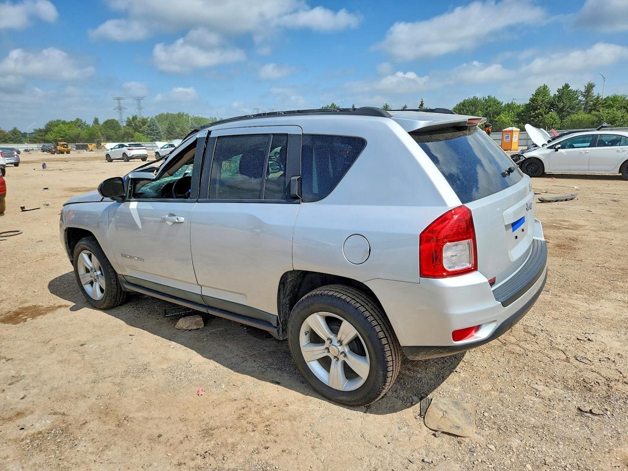 2011 Jeep Compass Sport Silver vin: 1J4NT1FA3BD289142