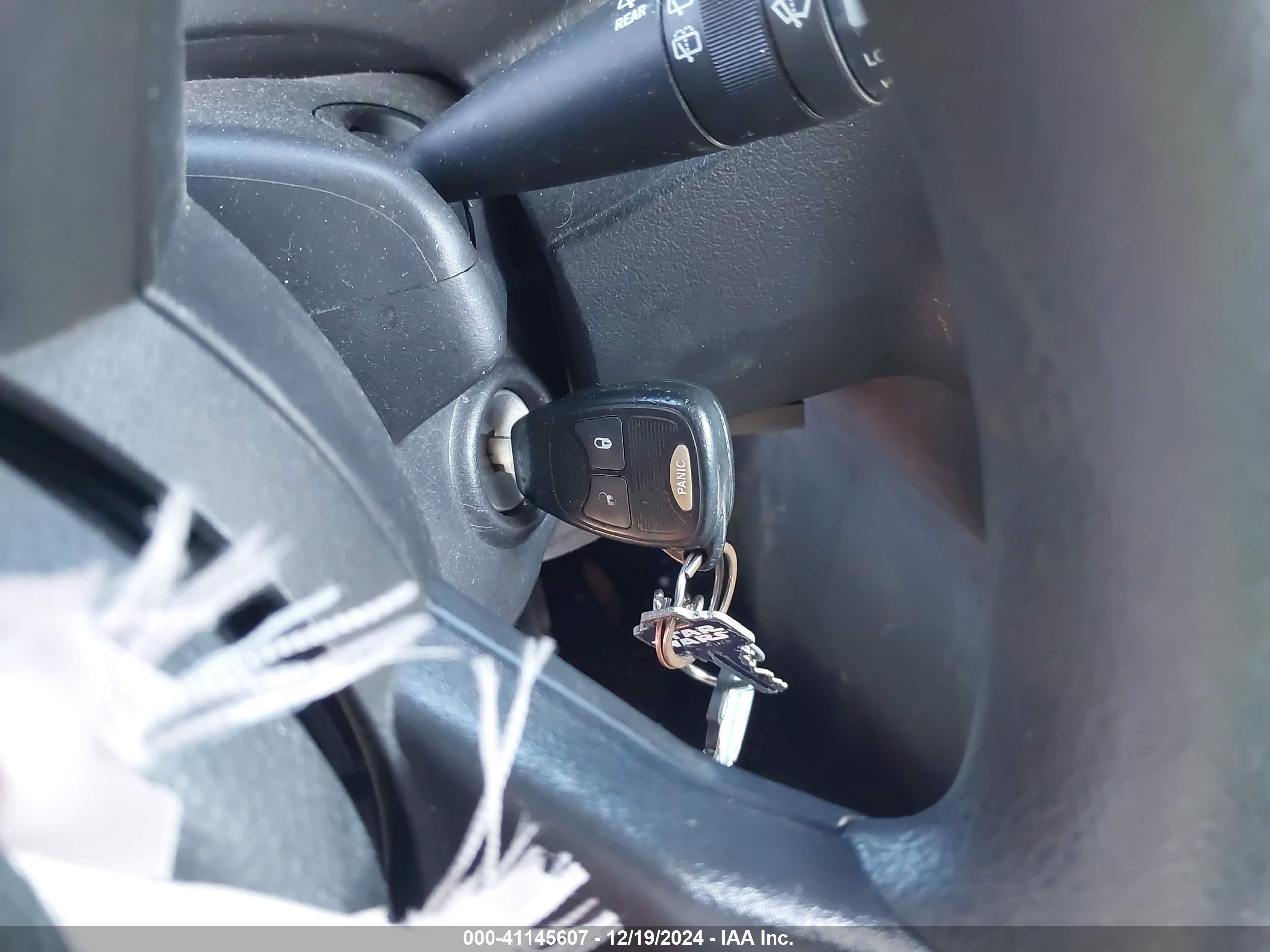 2011 Jeep Compass   Красный vin: 1J4NT1FA4BD170564