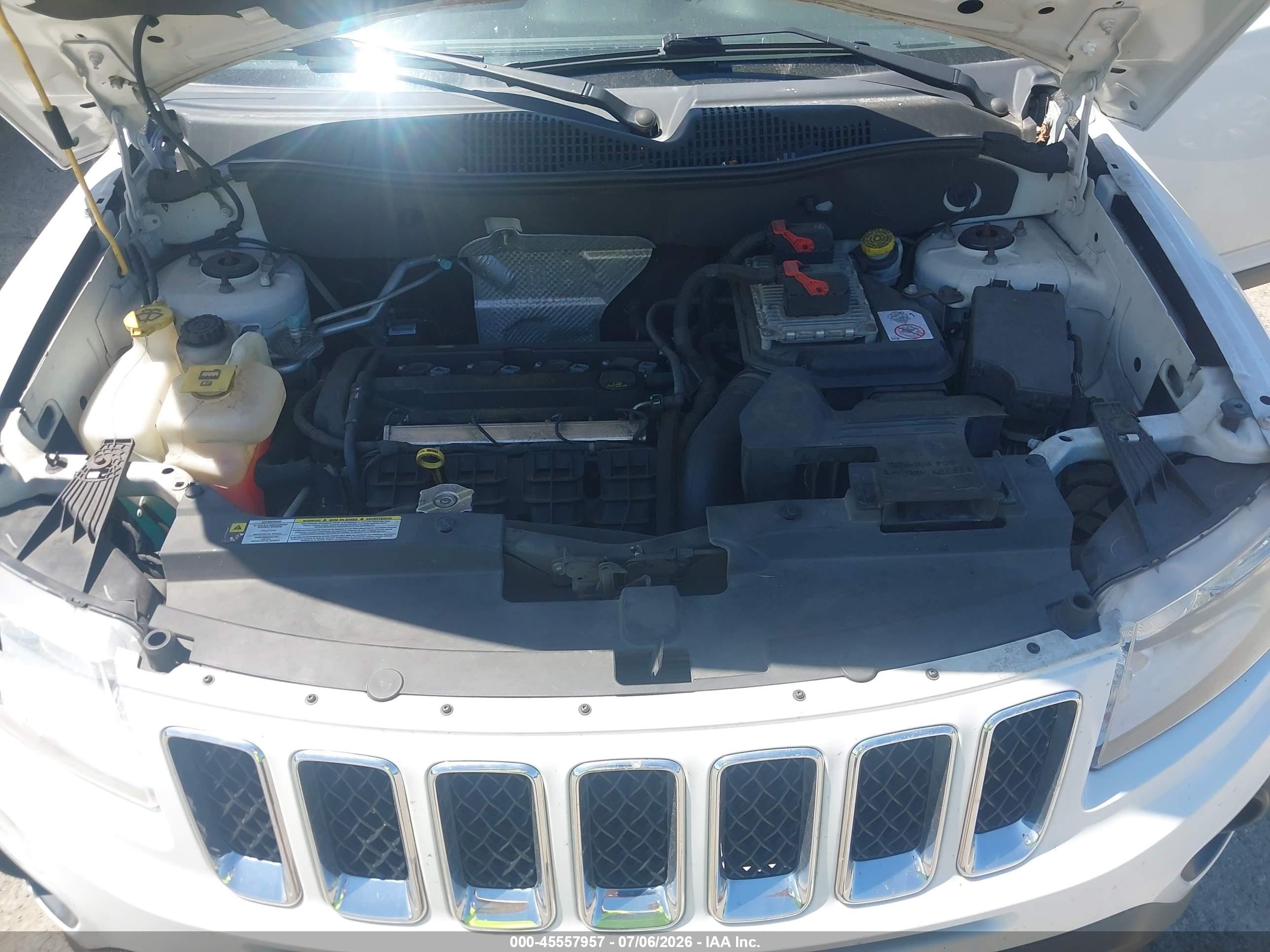 2011 Jeep Compass   White vin: 1J4NT1FA4BD243187