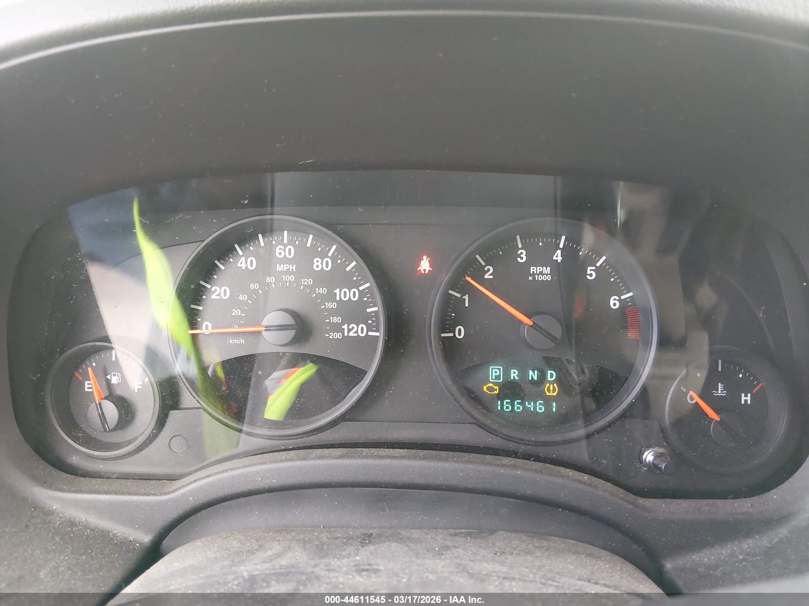 2011 Jeep Compass   White vin: 1J4NT1FA5BD203619