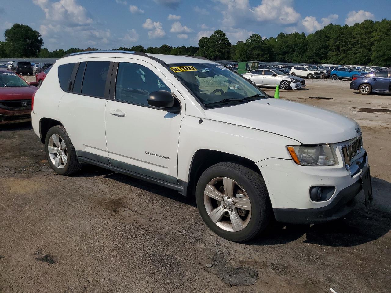 2011 Jeep Compass Sport White vin: 1J4NT1FA7BD290620