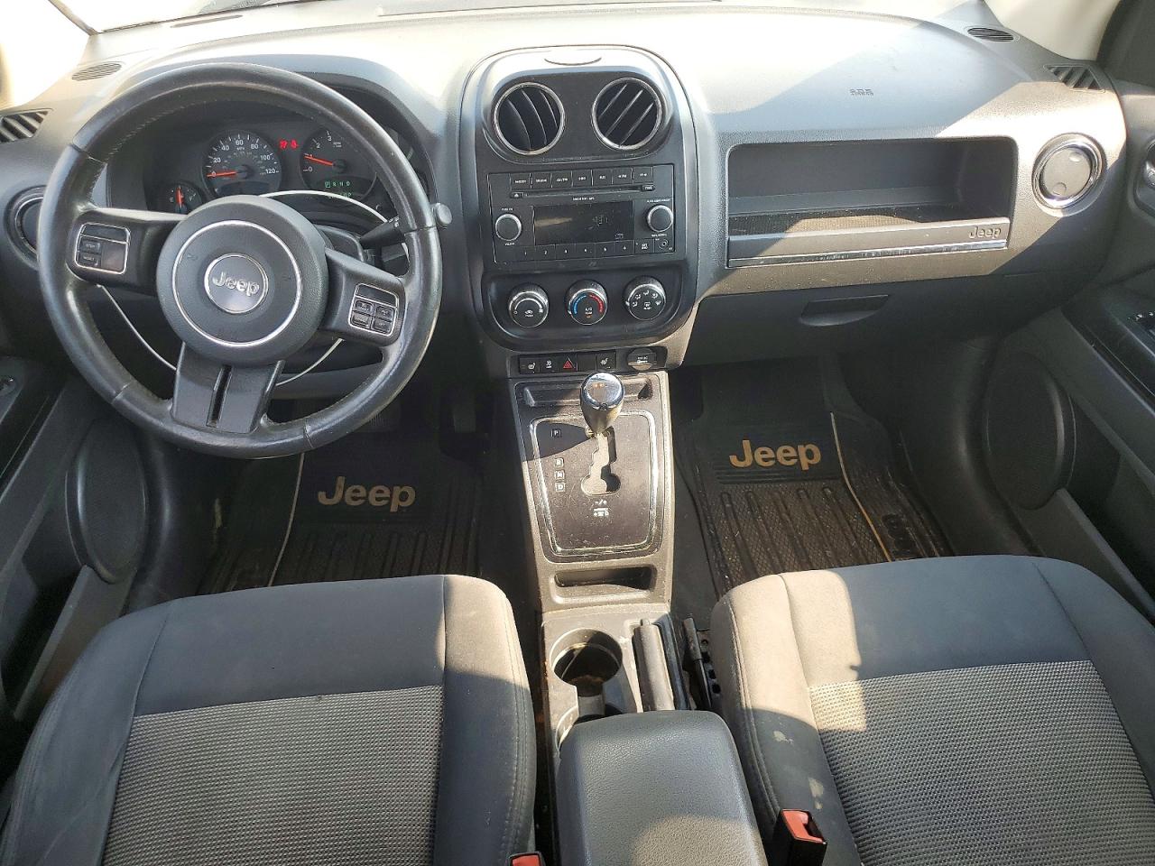 2011 Jeep Compass Sport White vin: 1J4NT1FA7BD290620
