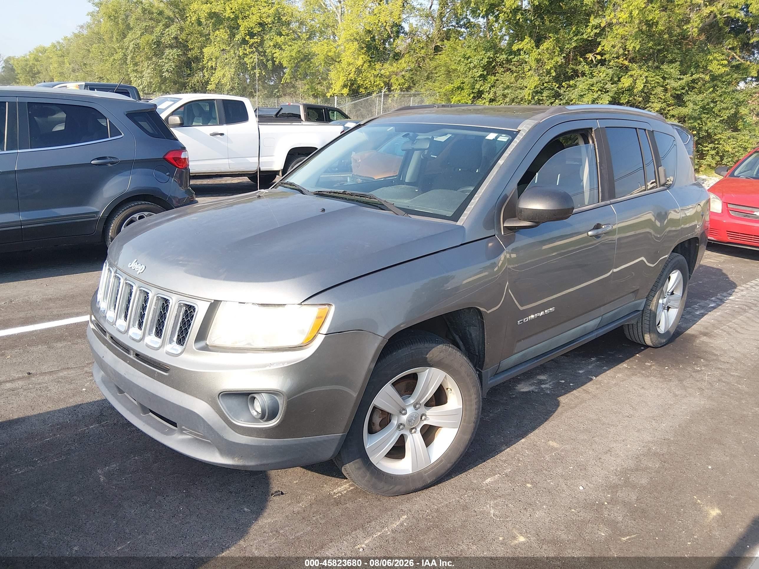 2011 Jeep Compass   Gray vin: 1J4NT1FA9BD236428