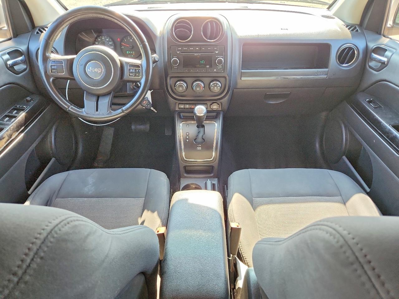 2011 Jeep Compass Sport Gray vin: 1J4NT1FB1BD162124