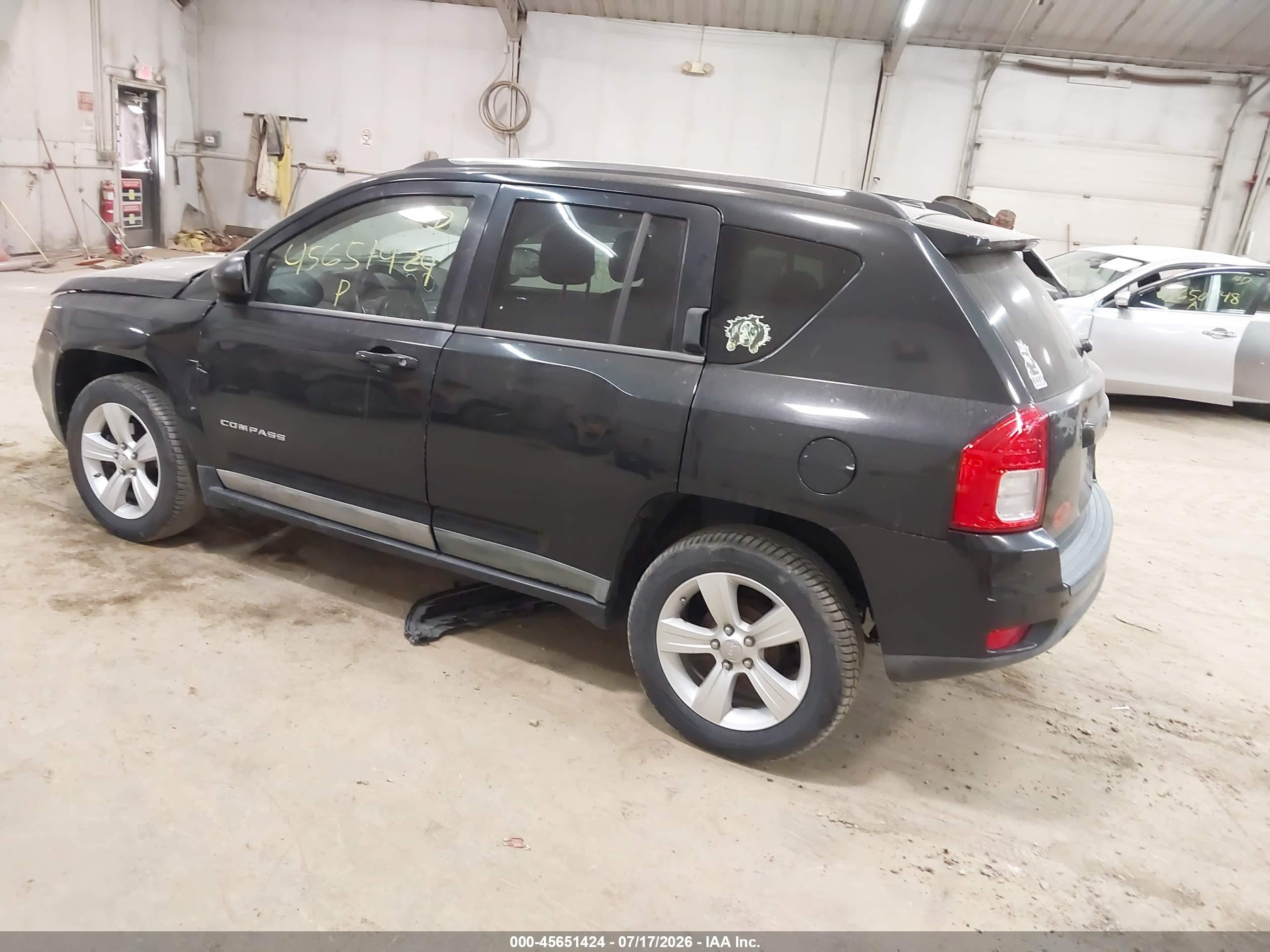 2011 Jeep Compass   Black vin: 1J4NT1FB6BD189920