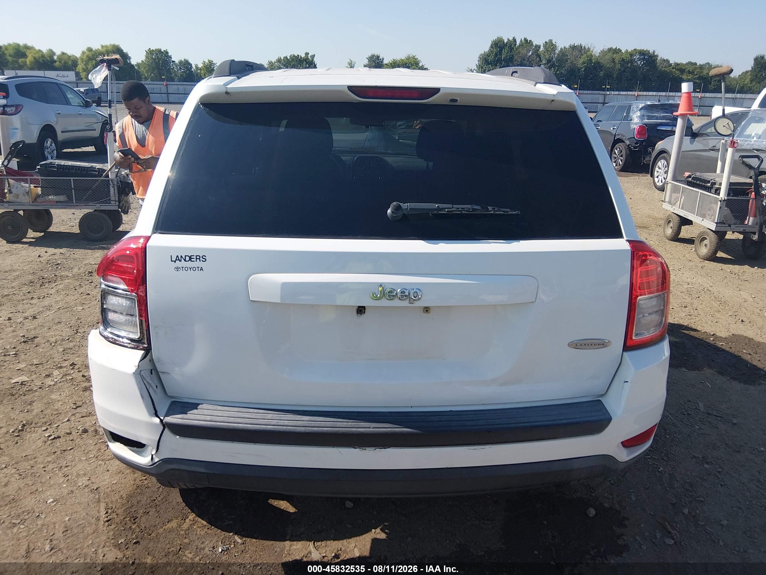 2011 Jeep Compass   White vin: 1J4NT1FB6BD241109