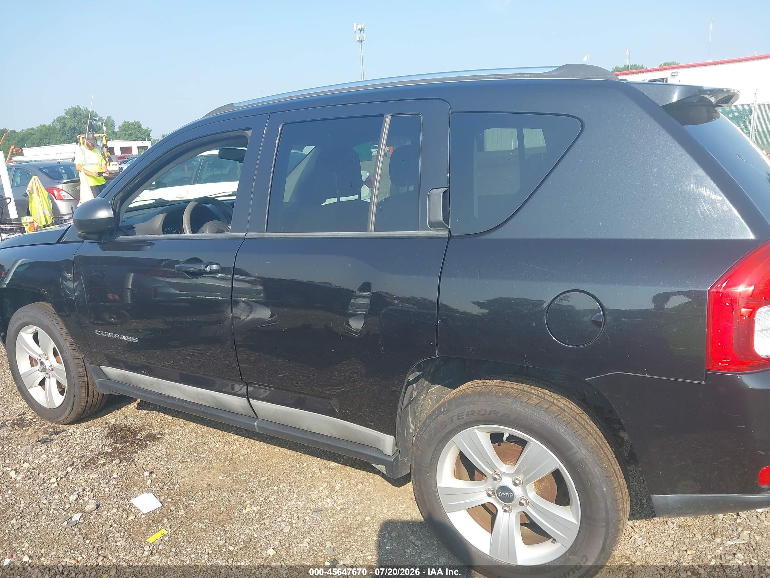 2011 Jeep Compass   Black vin: 1J4NT1FB8BD138760