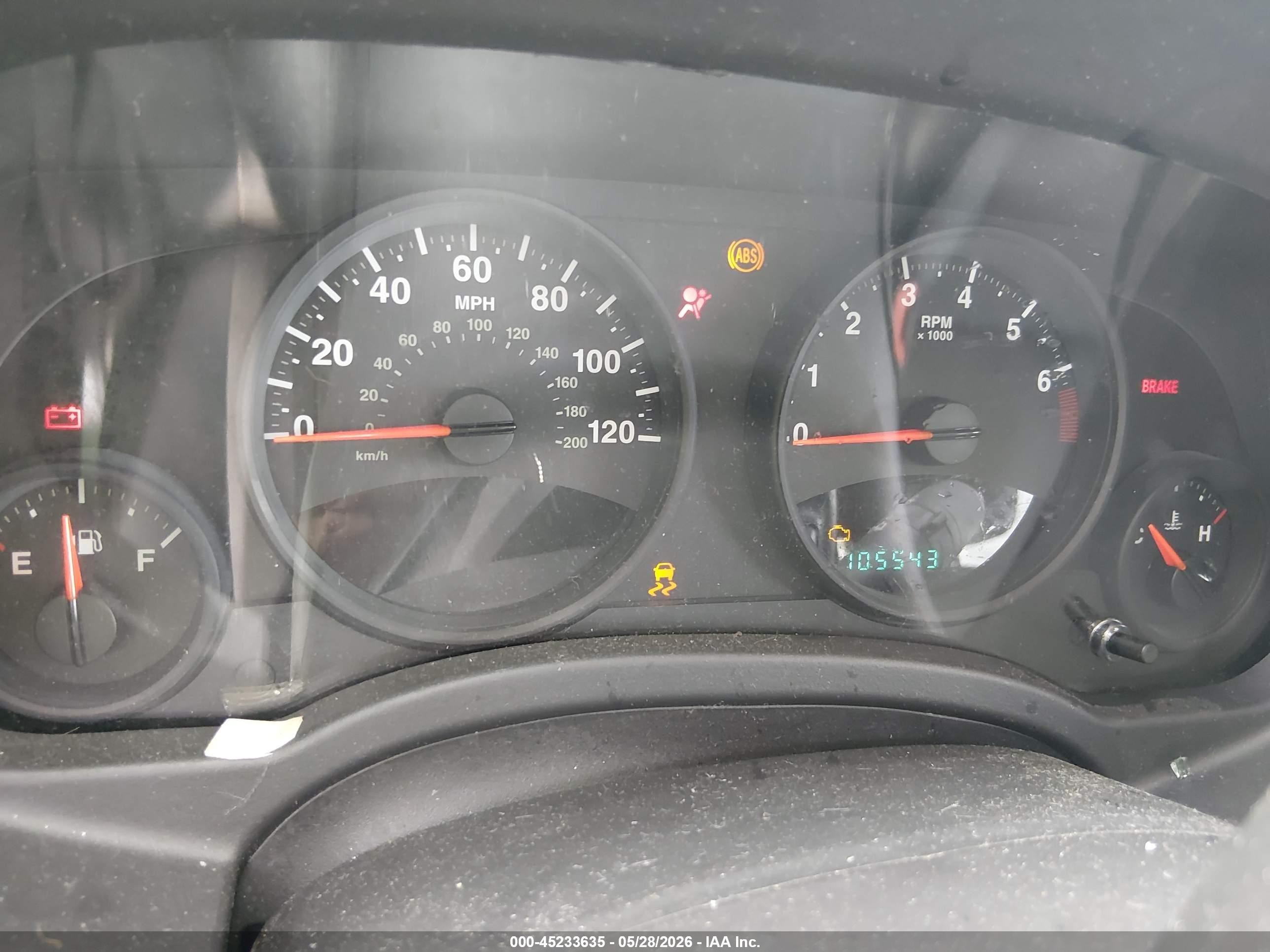 2010 Jeep Compass Sport Green vin: 1J4NT1FBXAD676858
