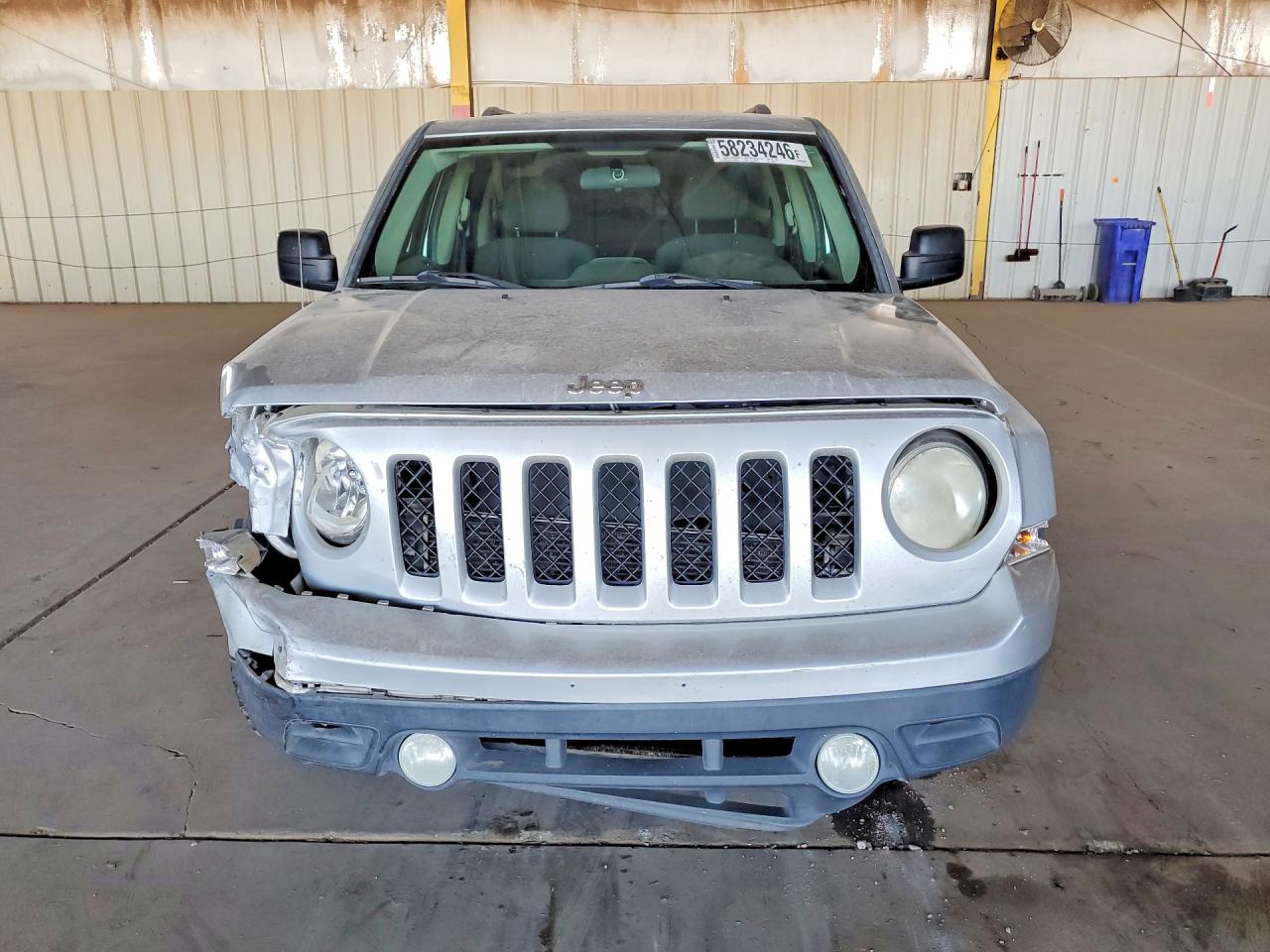 2011 Jeep Patriot Gray vin: 1J4NT1GA0BD284219