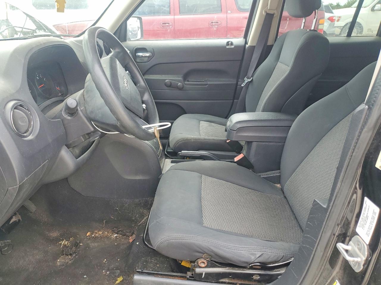 2010 Jeep Patriot Sport Черный vin: 1J4NT1GA2AD655850
