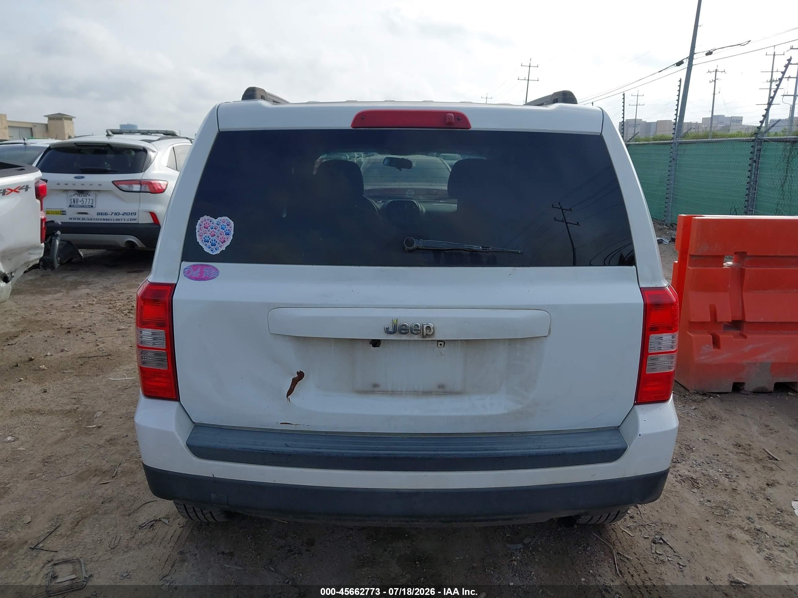2011 Jeep Patriot Sport White vin: 1J4NT1GA2BD178290