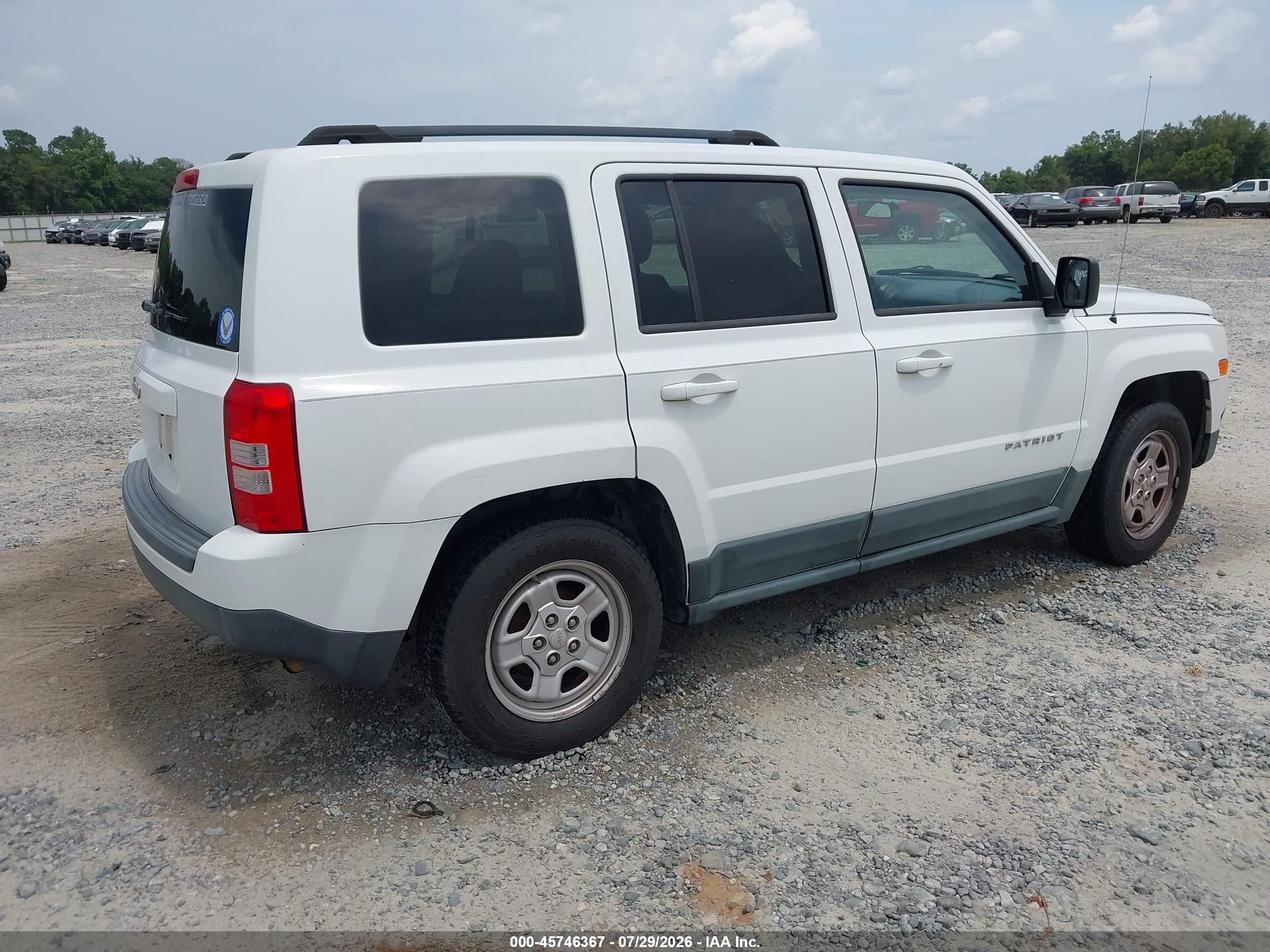 2011 Jeep Patriot Sport White vin: 1J4NT1GA2BD285372