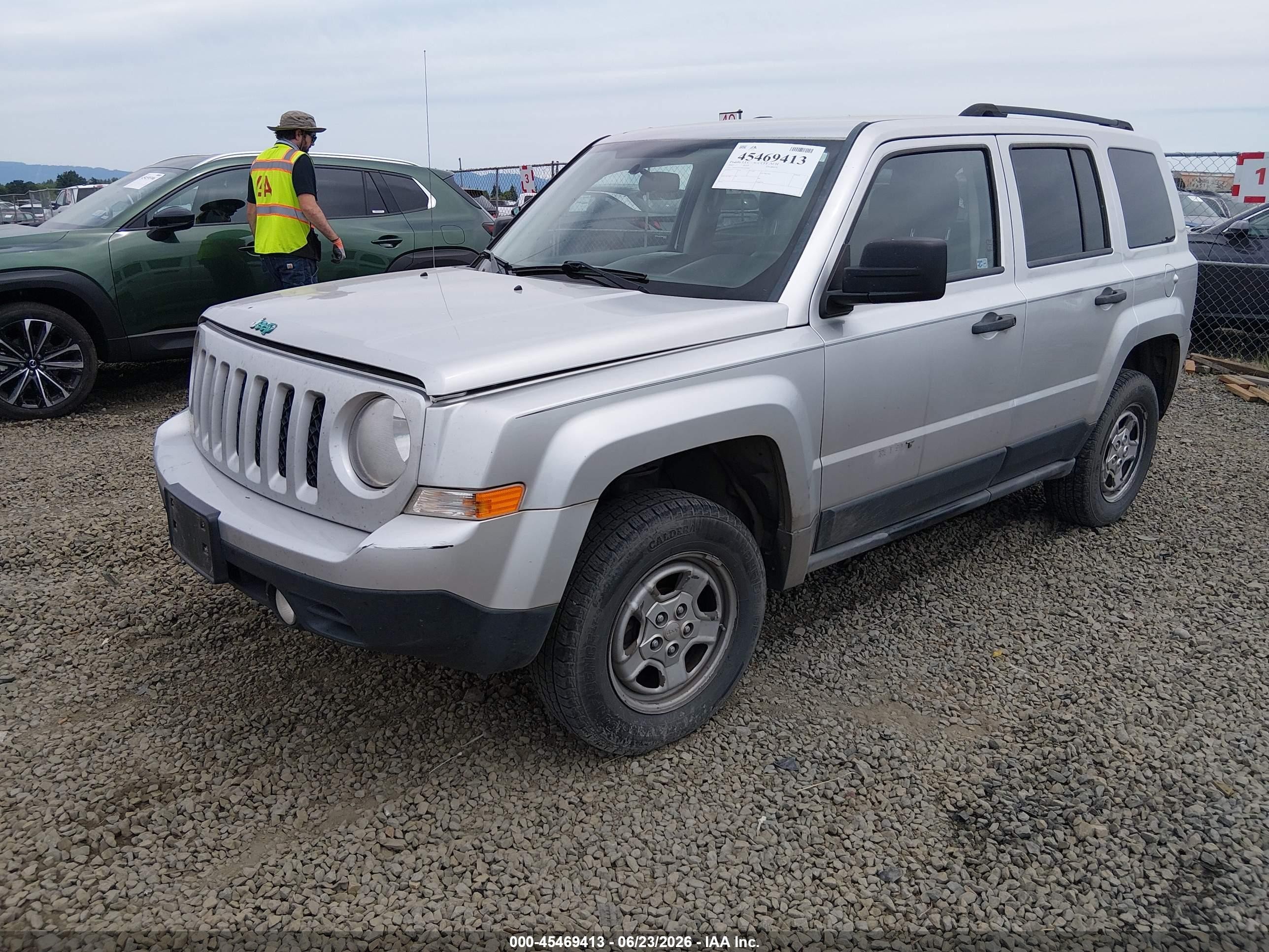 2011 Jeep Patriot Sport Серебряный vin: 1J4NT1GA3BD129485