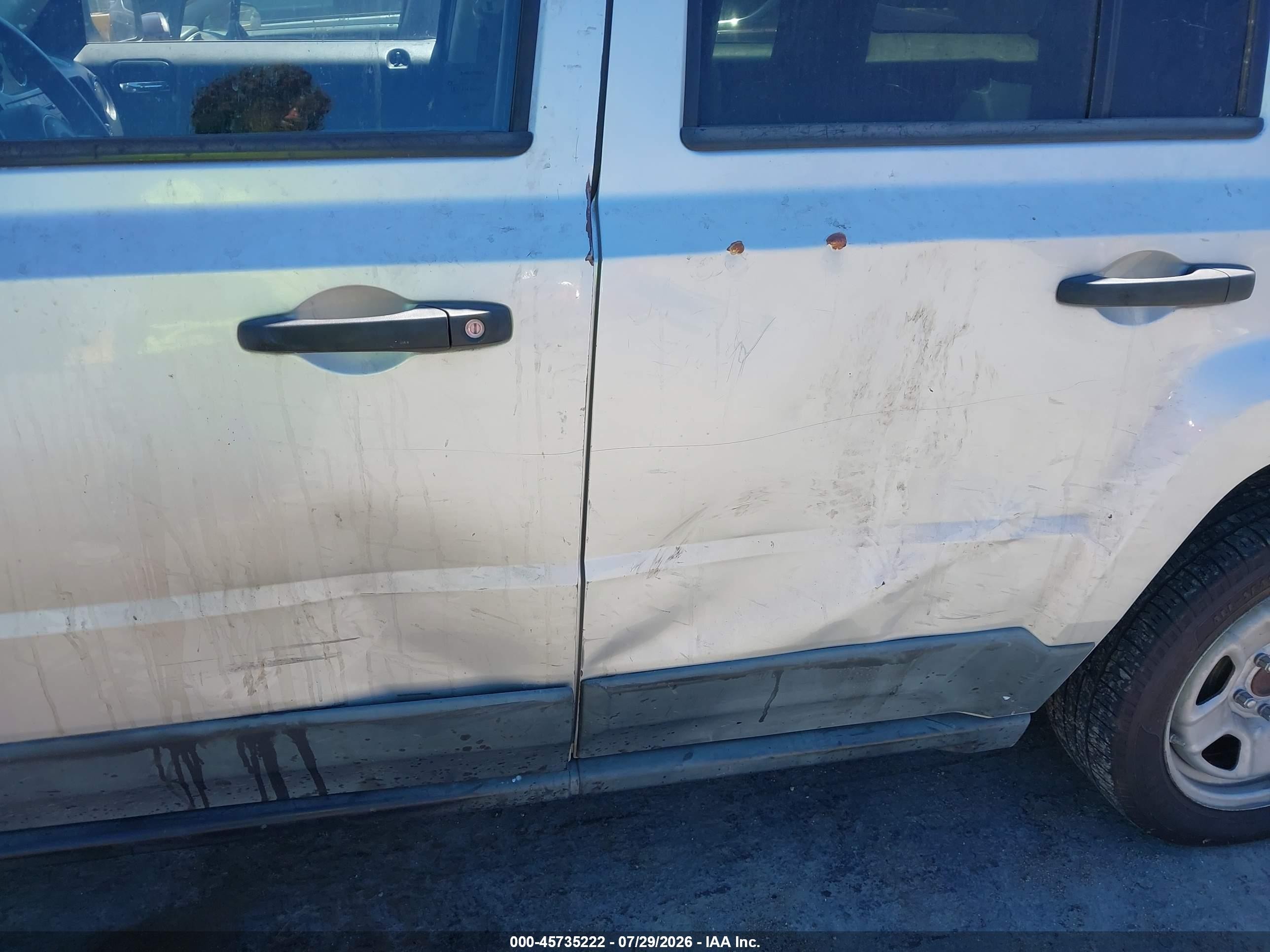 2011 Jeep Patriot Sport Silver vin: 1J4NT1GA4BD155951