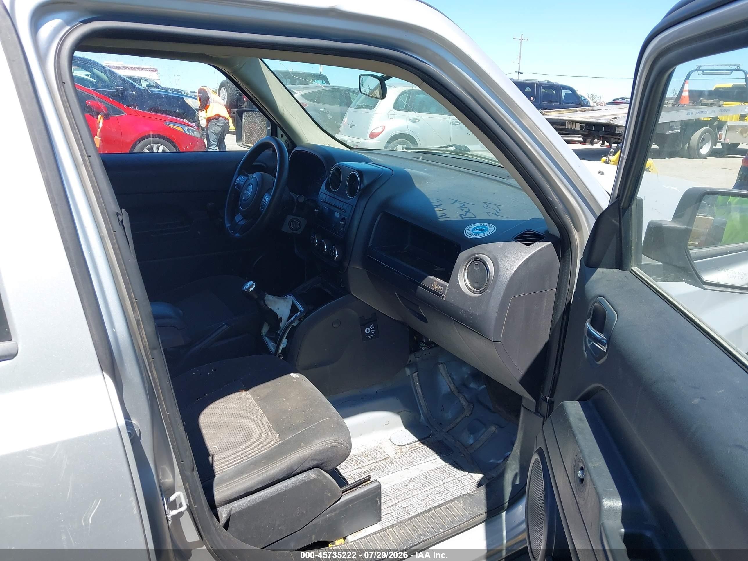2011 Jeep Patriot Sport Silver vin: 1J4NT1GA4BD155951