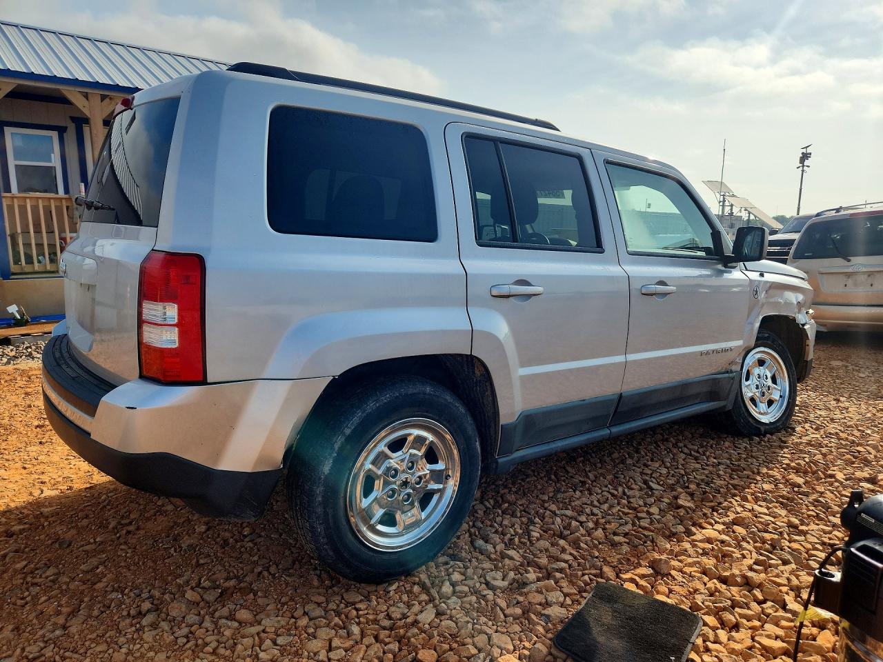 2011 Jeep Patriot Sport Silver vin: 1J4NT1GA4BD196824