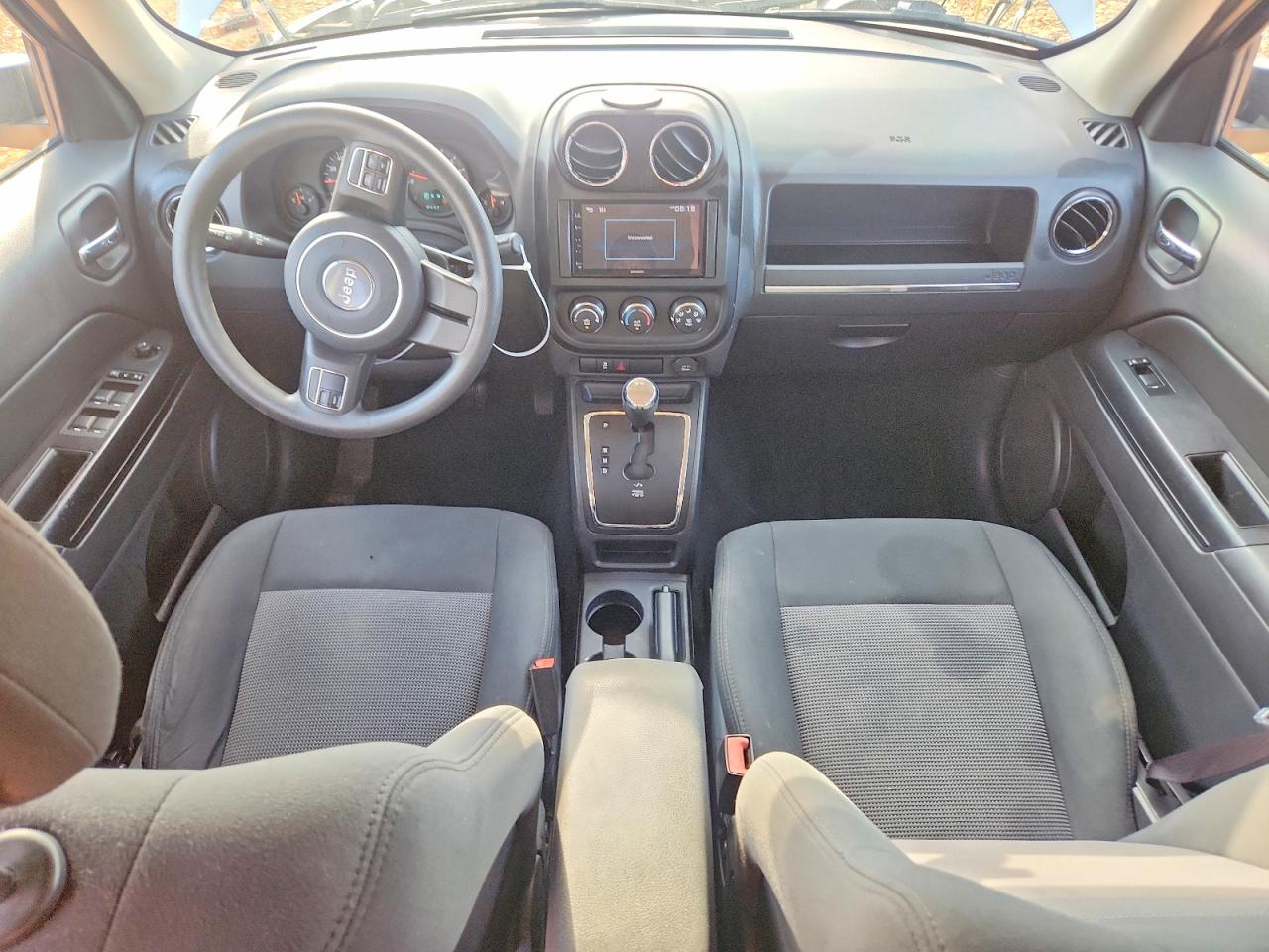 2011 Jeep Patriot Sport Silver vin: 1J4NT1GA4BD196824
