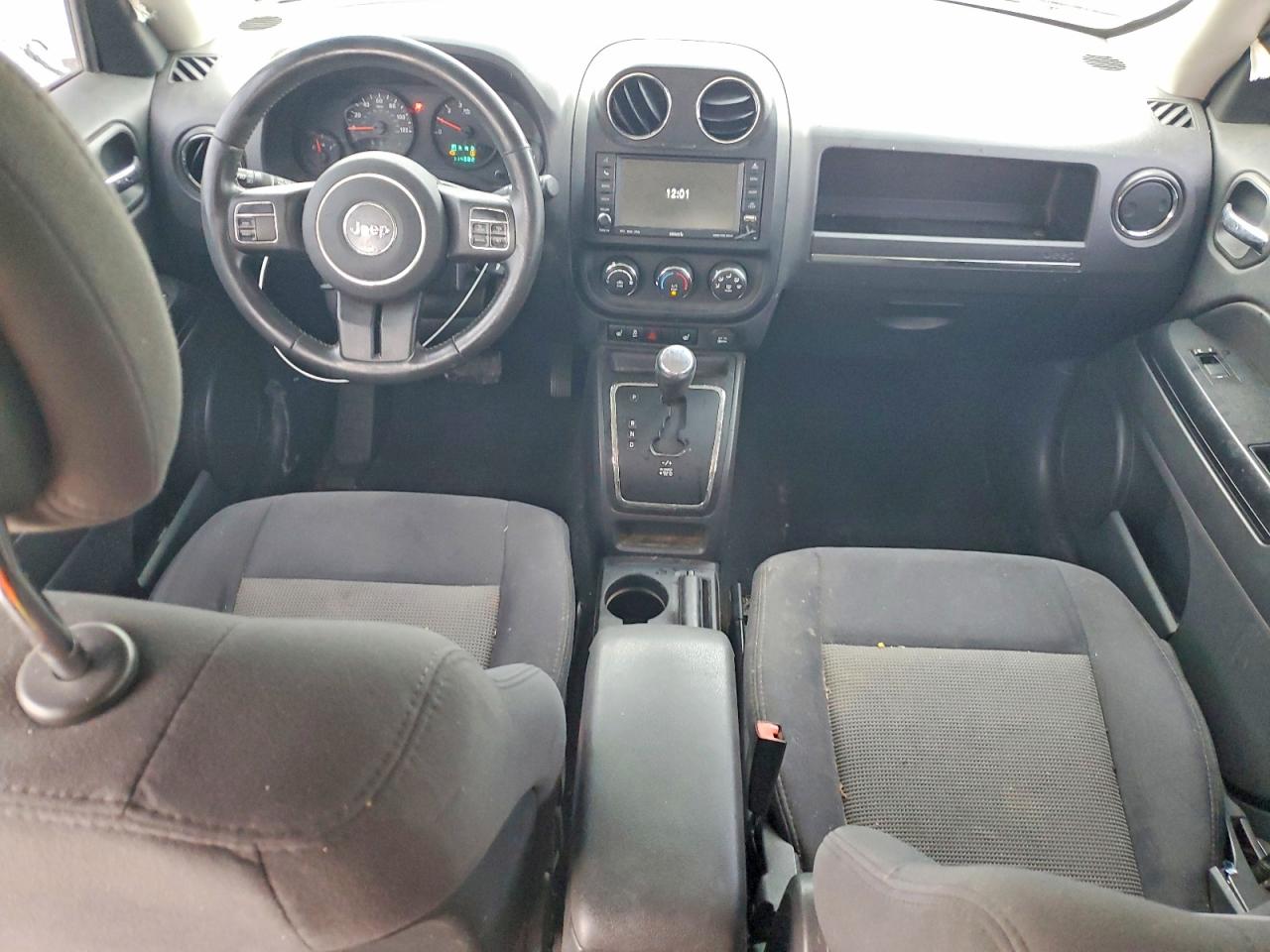 2011 Jeep Patriot Sport Серебряный vin: 1J4NT1GA4BD205232