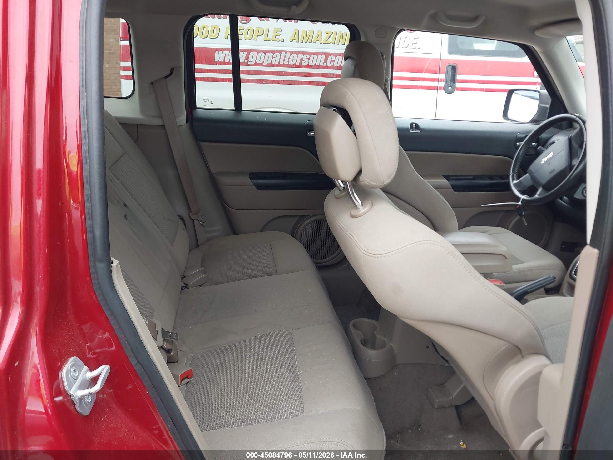 2010 Jeep Patriot Sport Red vin: 1J4NT1GA5AD666454