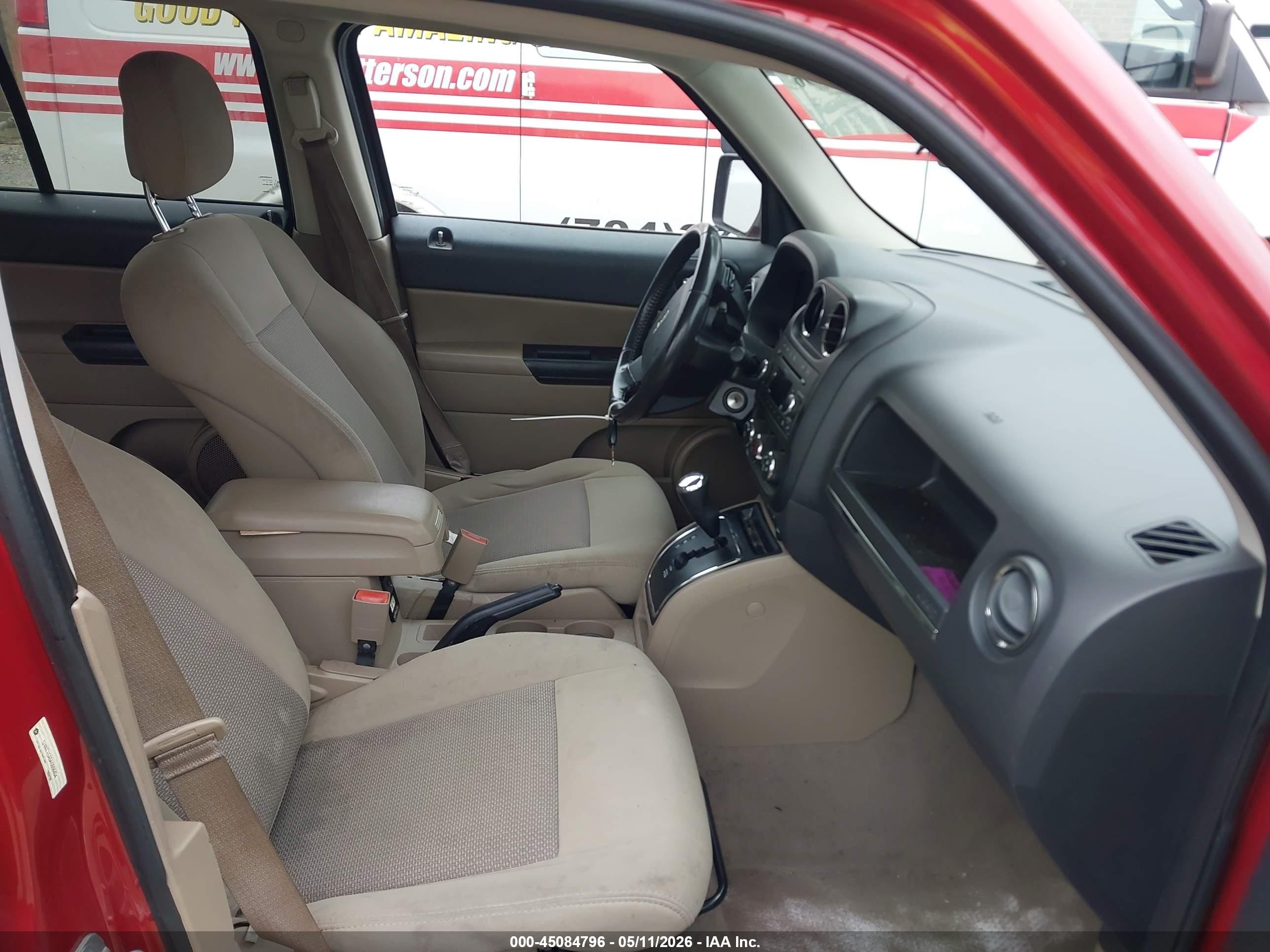 2010 Jeep Patriot Sport Red vin: 1J4NT1GA5AD666454