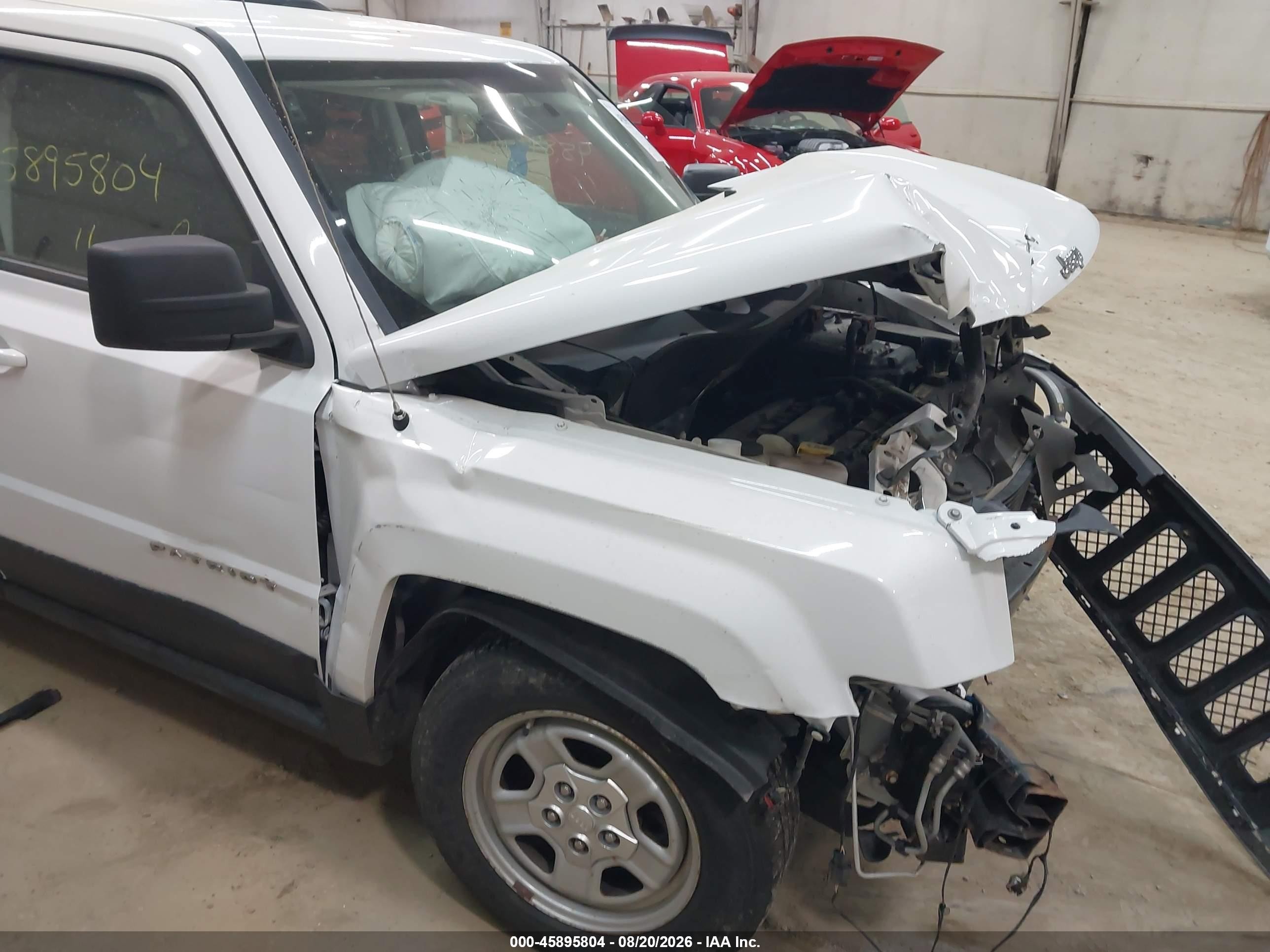 2011 Jeep Patriot Sport Белый vin: 1J4NT1GA5BD180924