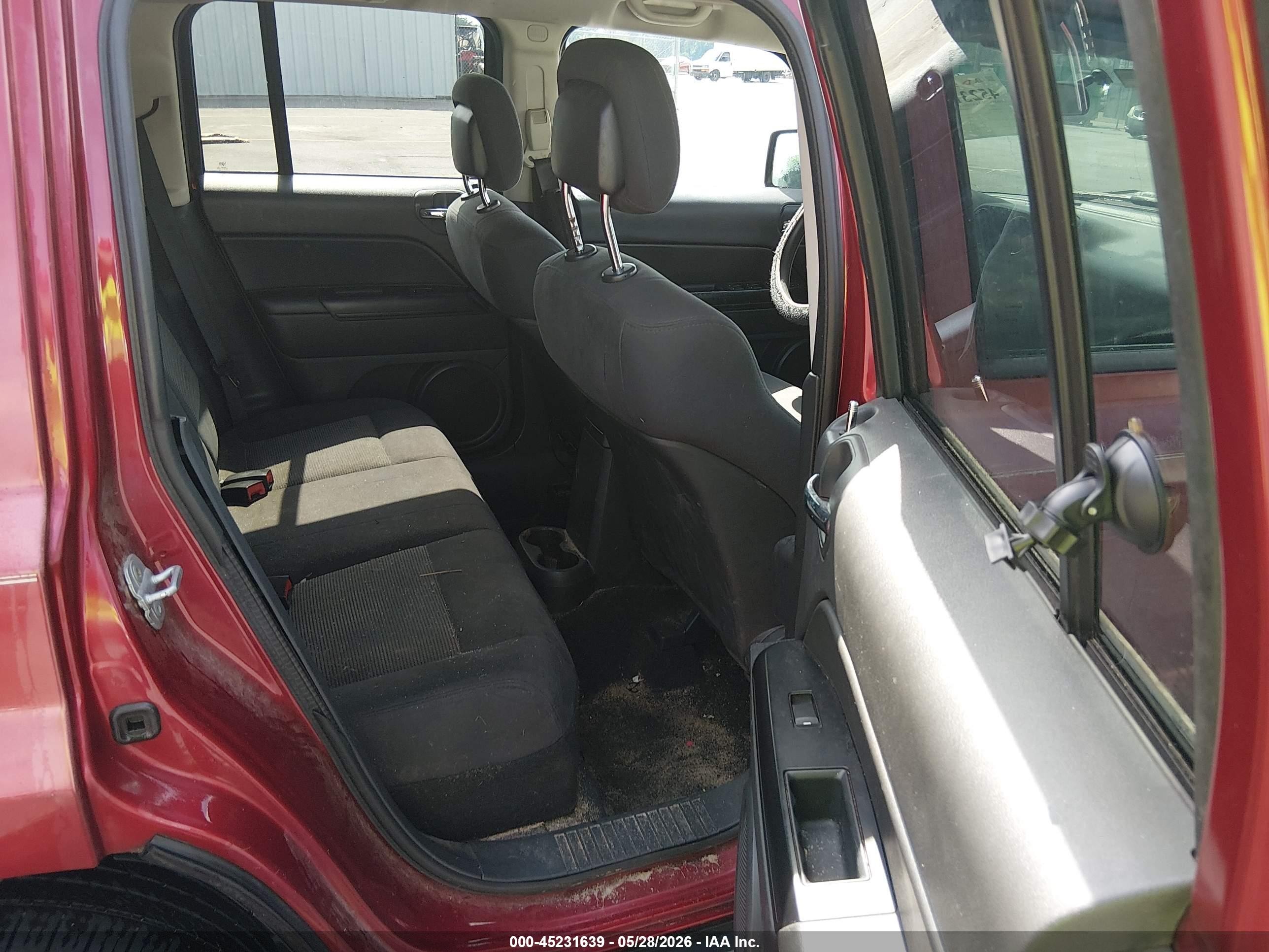 2011 Jeep Patriot Sport Red vin: 1J4NT1GA5BD203456