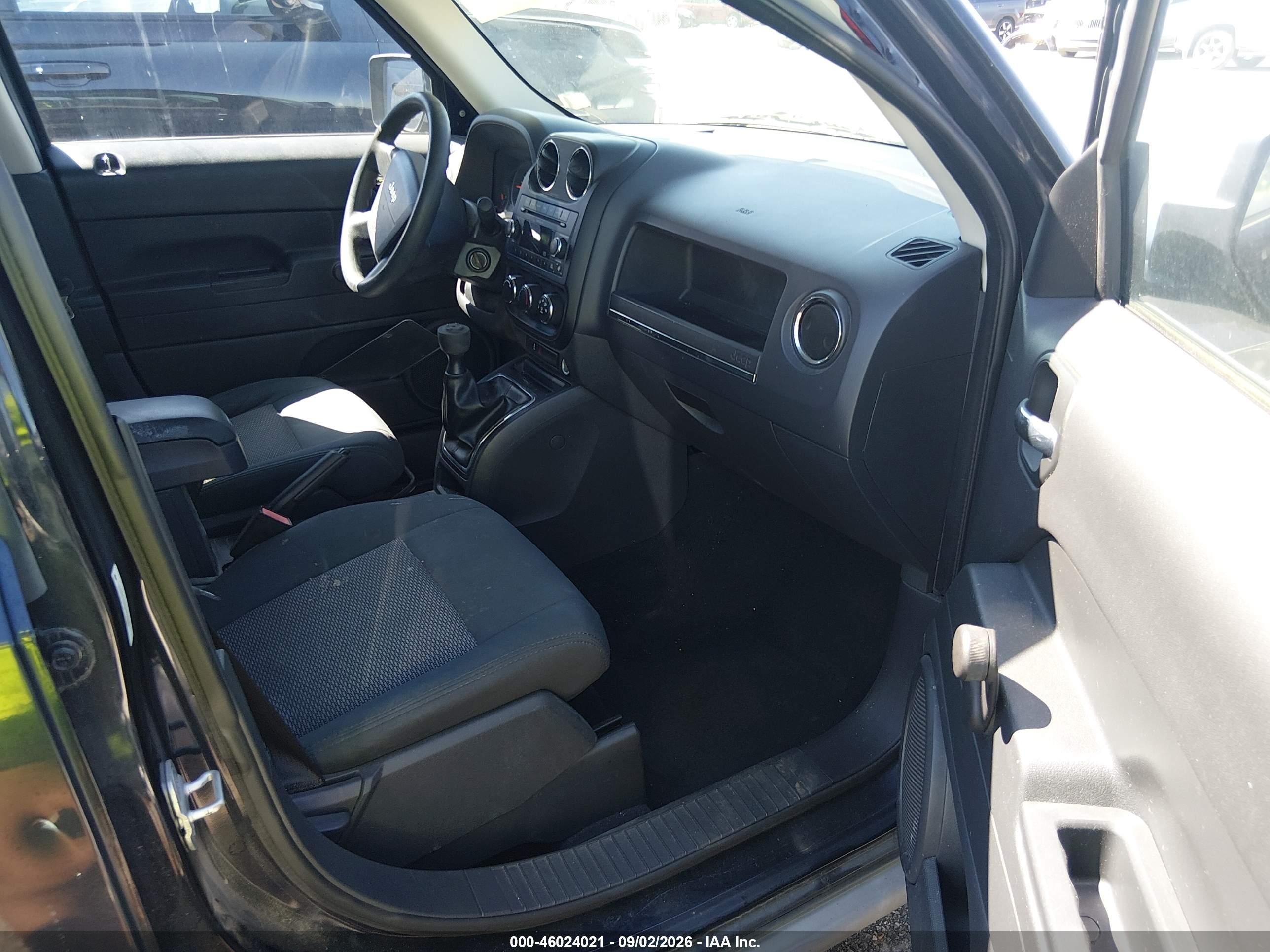 2010 Jeep Patriot Sport Navy vin: 1J4NT1GA6AD654295