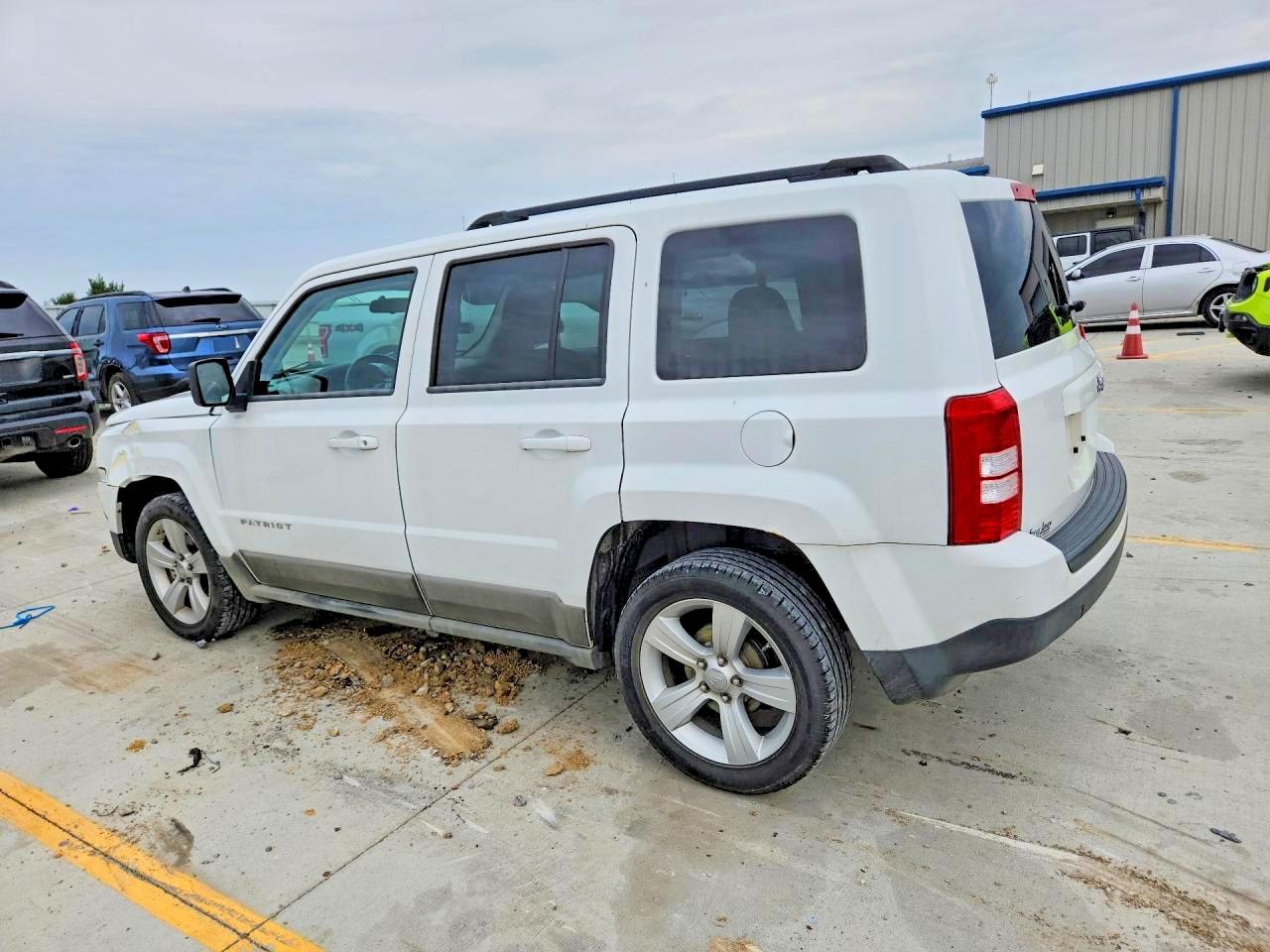 2011 Jeep Patriot Sport White vin: 1J4NT1GA8BD104145