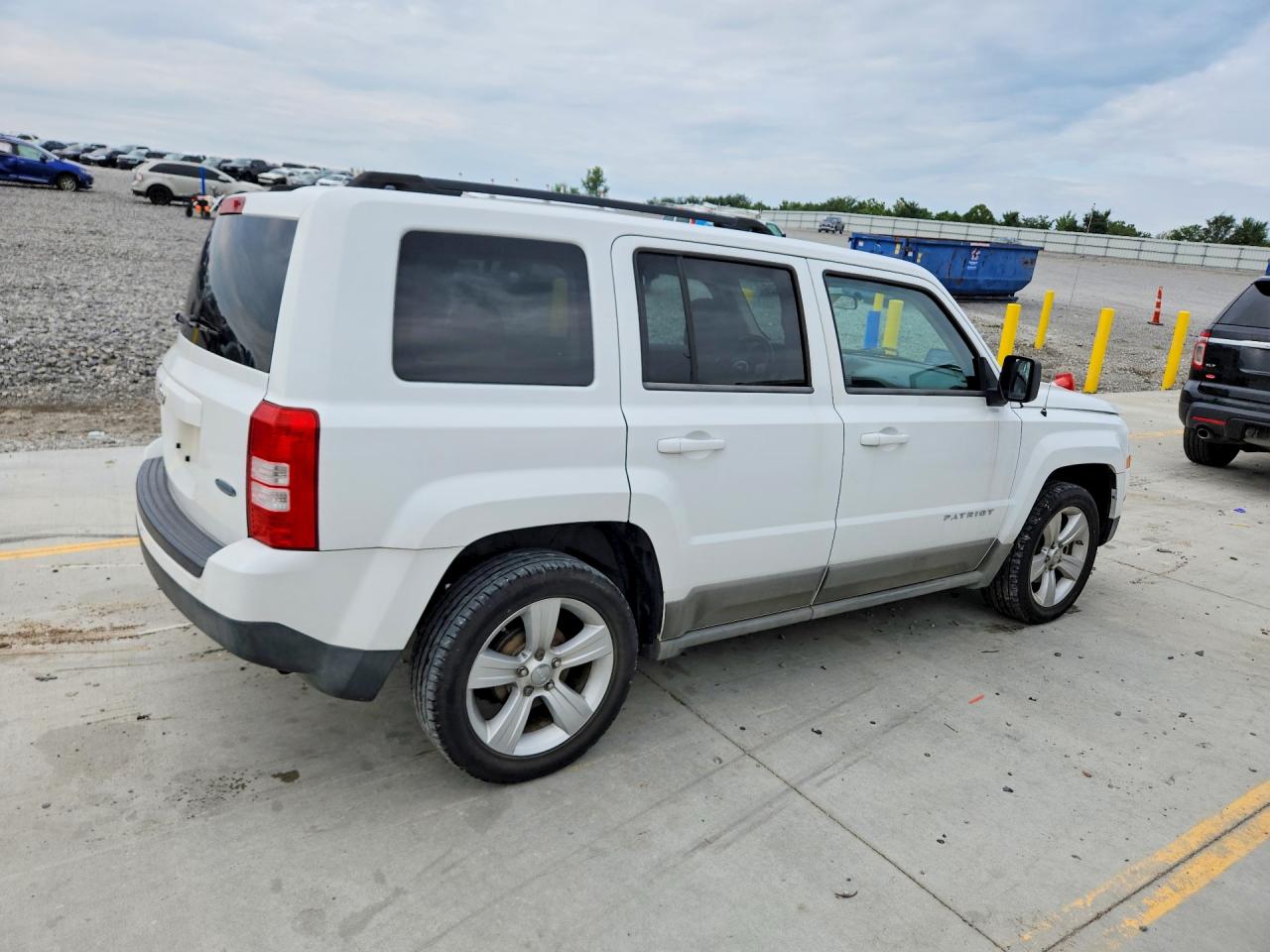 2011 Jeep Patriot Sport White vin: 1J4NT1GA8BD104145