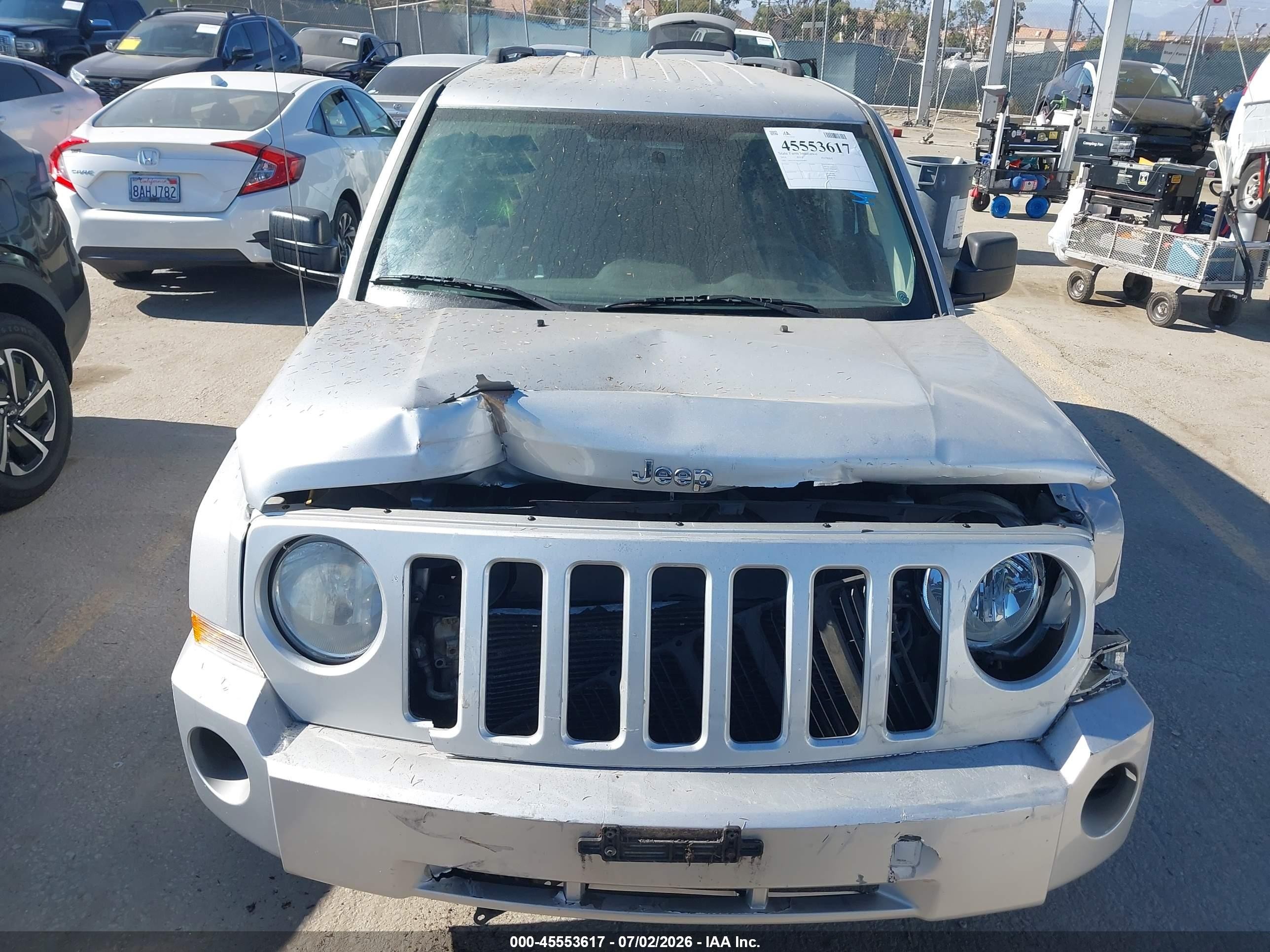 2010 Jeep Patriot Sport Silver vin: 1J4NT2GA8AD569867