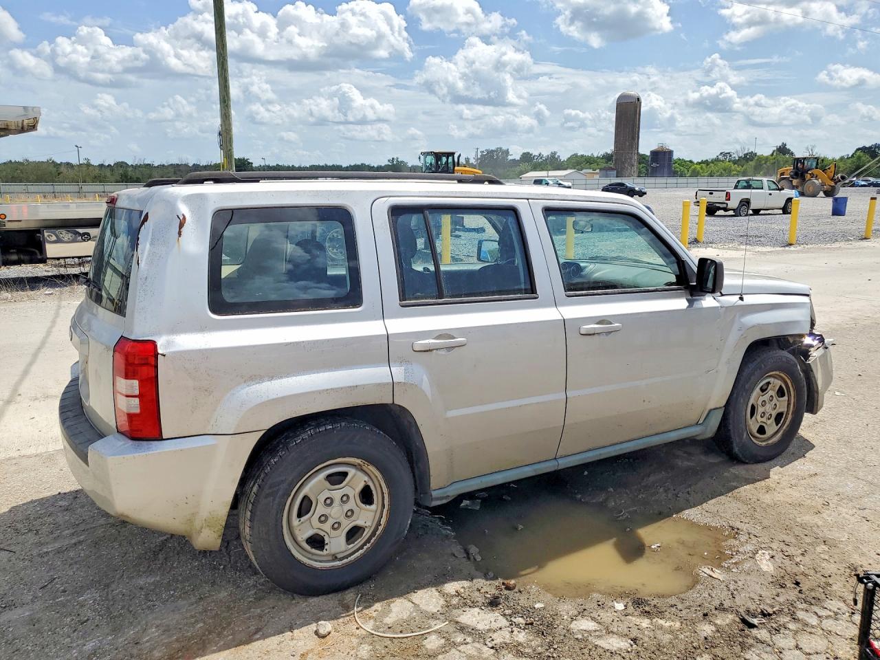 2010 Jeep Patriot Sport Silver vin: 1J4NT2GB0AD529291