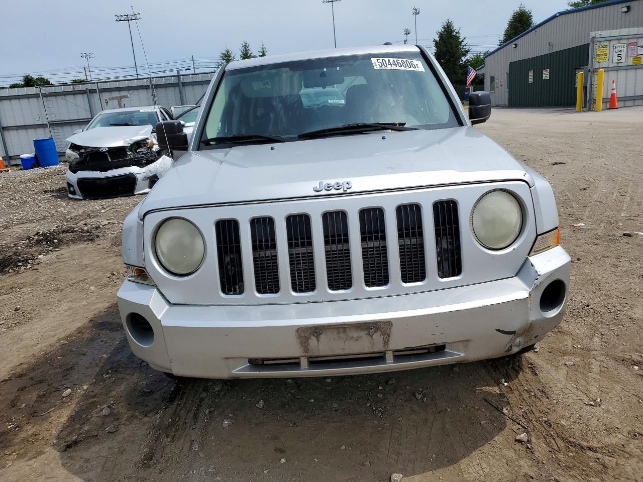 2010 Jeep Patriot Sport Silver vin: 1J4NT2GB5AD660104