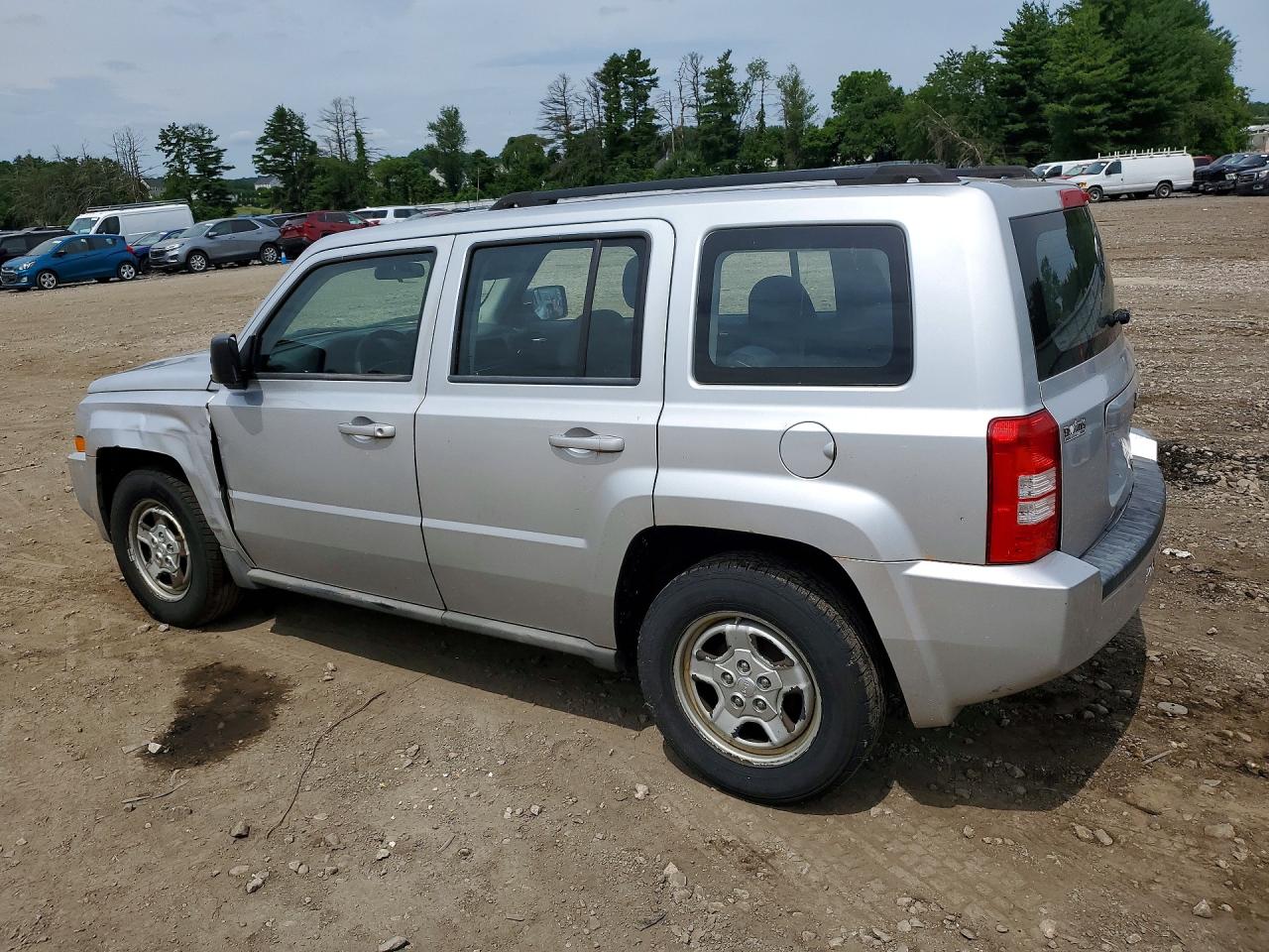 2010 Jeep Patriot Sport Silver vin: 1J4NT2GB5AD660104