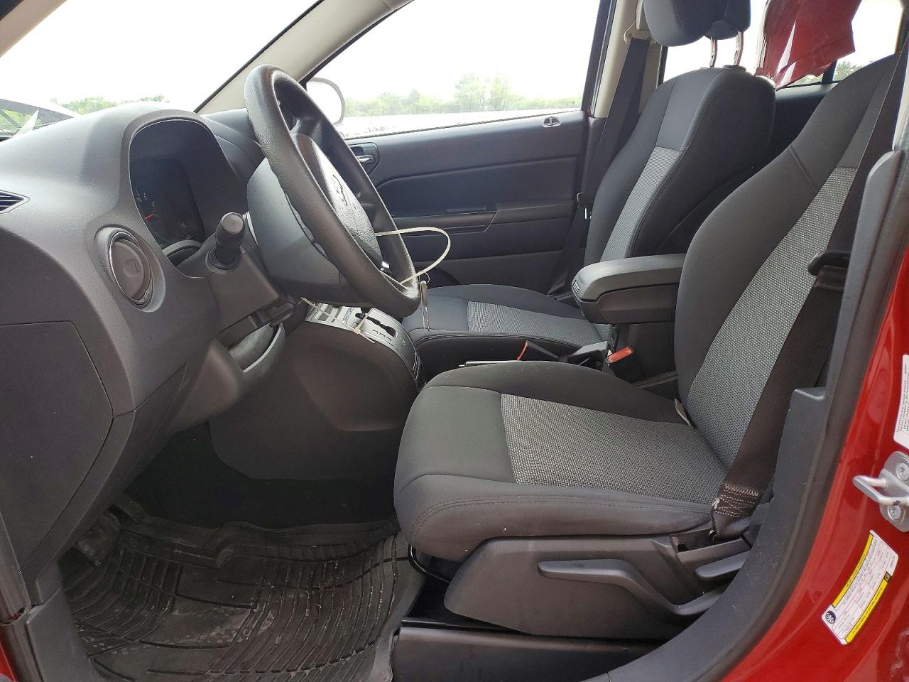 2010 Jeep Compass Sport Red vin: 1J4NT4FA6AD504755