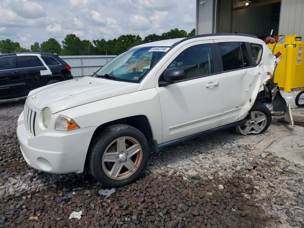 2010 Jeep Compass Sport White vin: 1J4NT4FA7AD515408