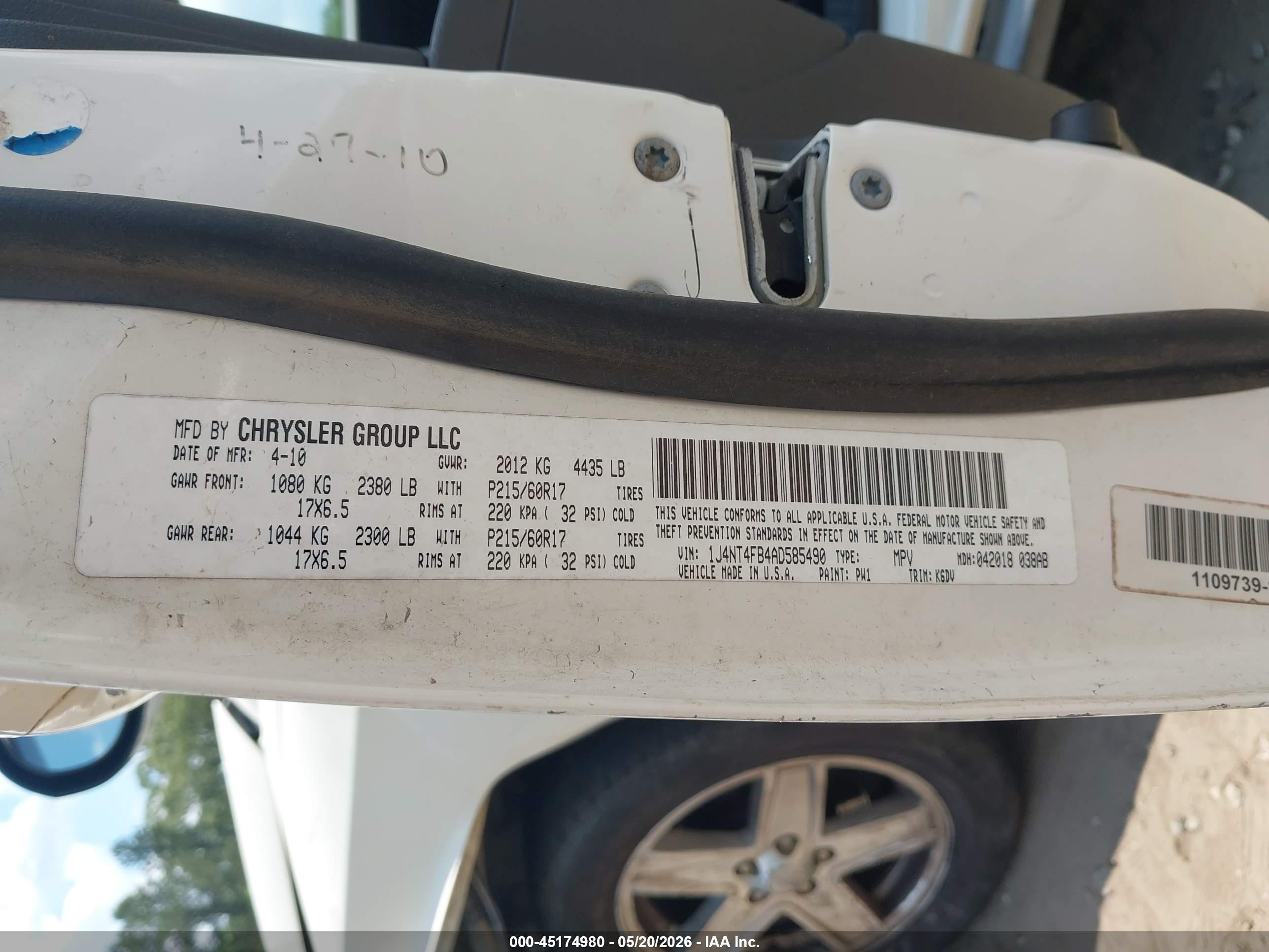 2010 Jeep Compass Sport White vin: 1J4NT4FB4AD585490