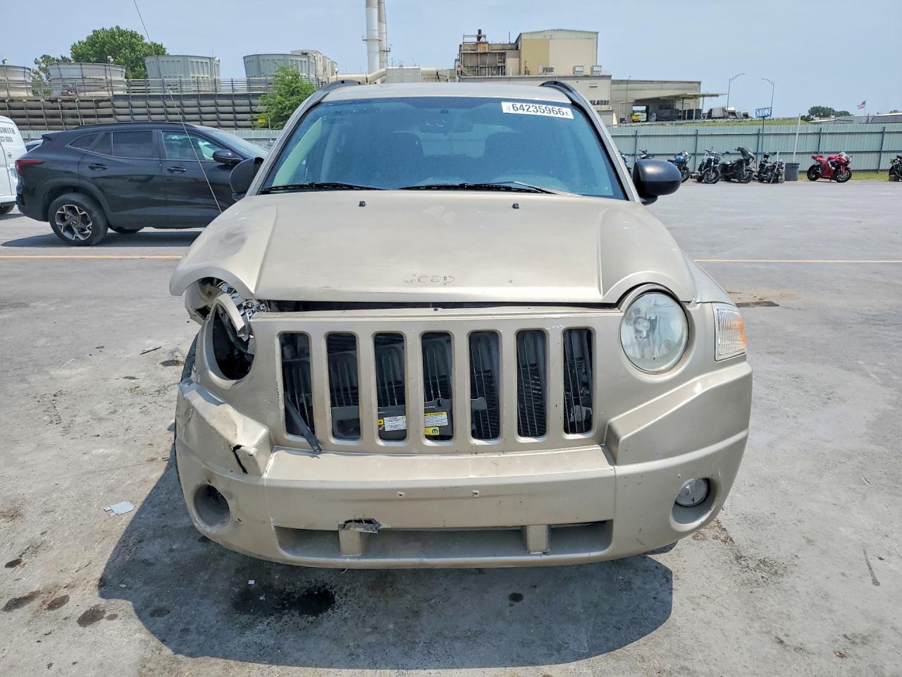 2010 Jeep Compass Sport Золотой vin: 1J4NT4FB5AD502794