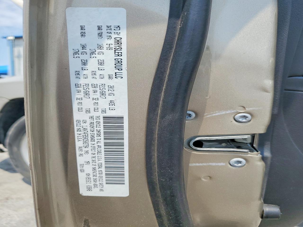 2010 Jeep Compass Sport Золотой vin: 1J4NT4FB5AD502794