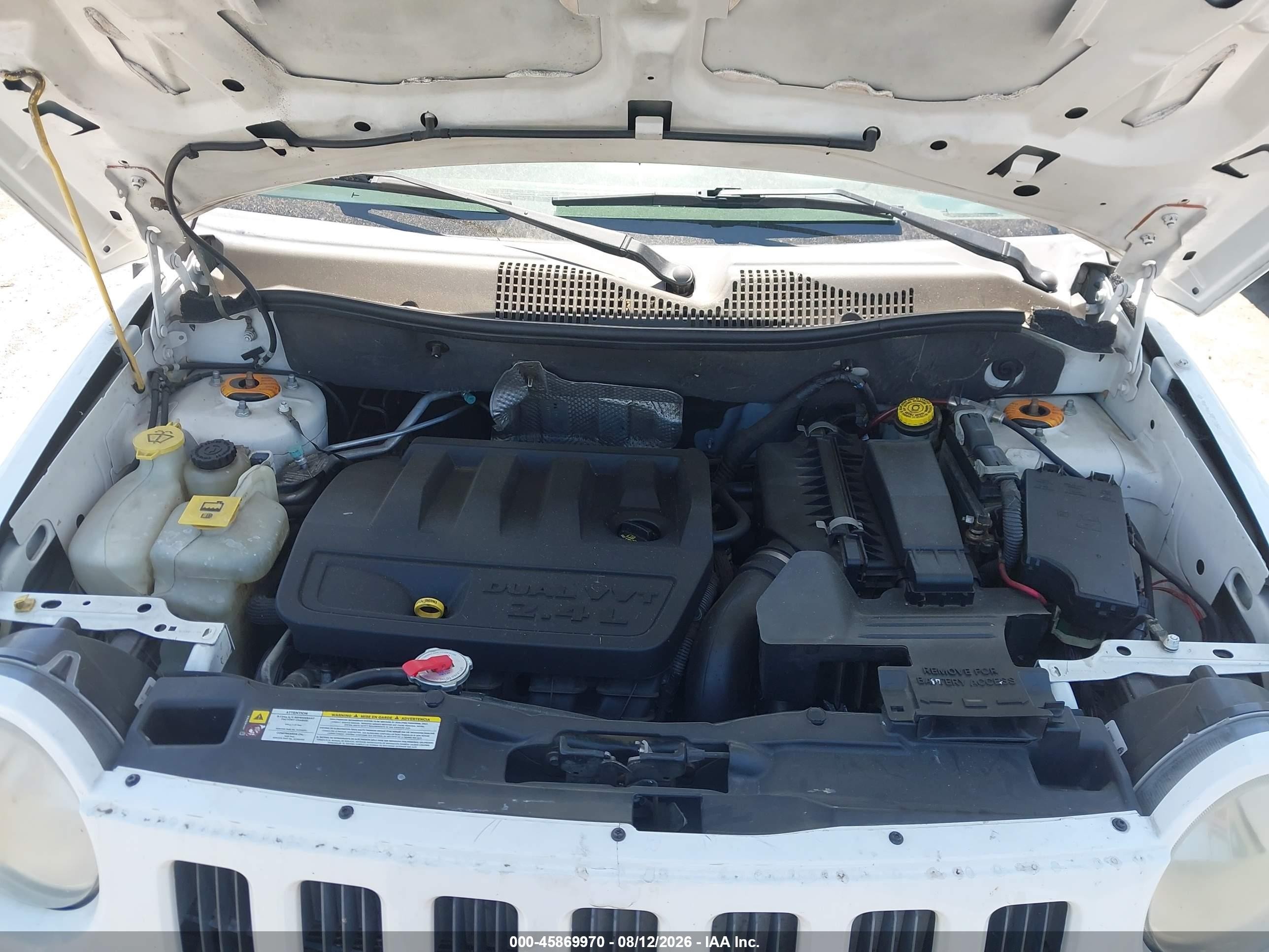 2010 Jeep Compass Sport White vin: 1J4NT4FB6AD601916