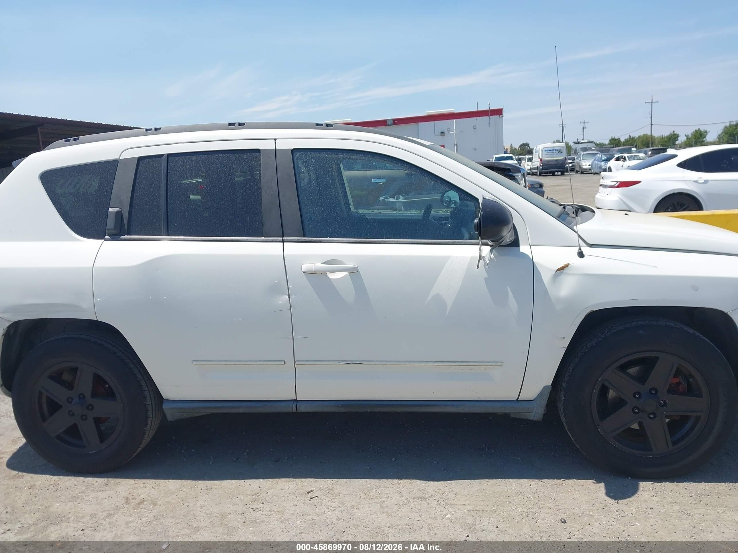 2010 Jeep Compass Sport White vin: 1J4NT4FB6AD601916
