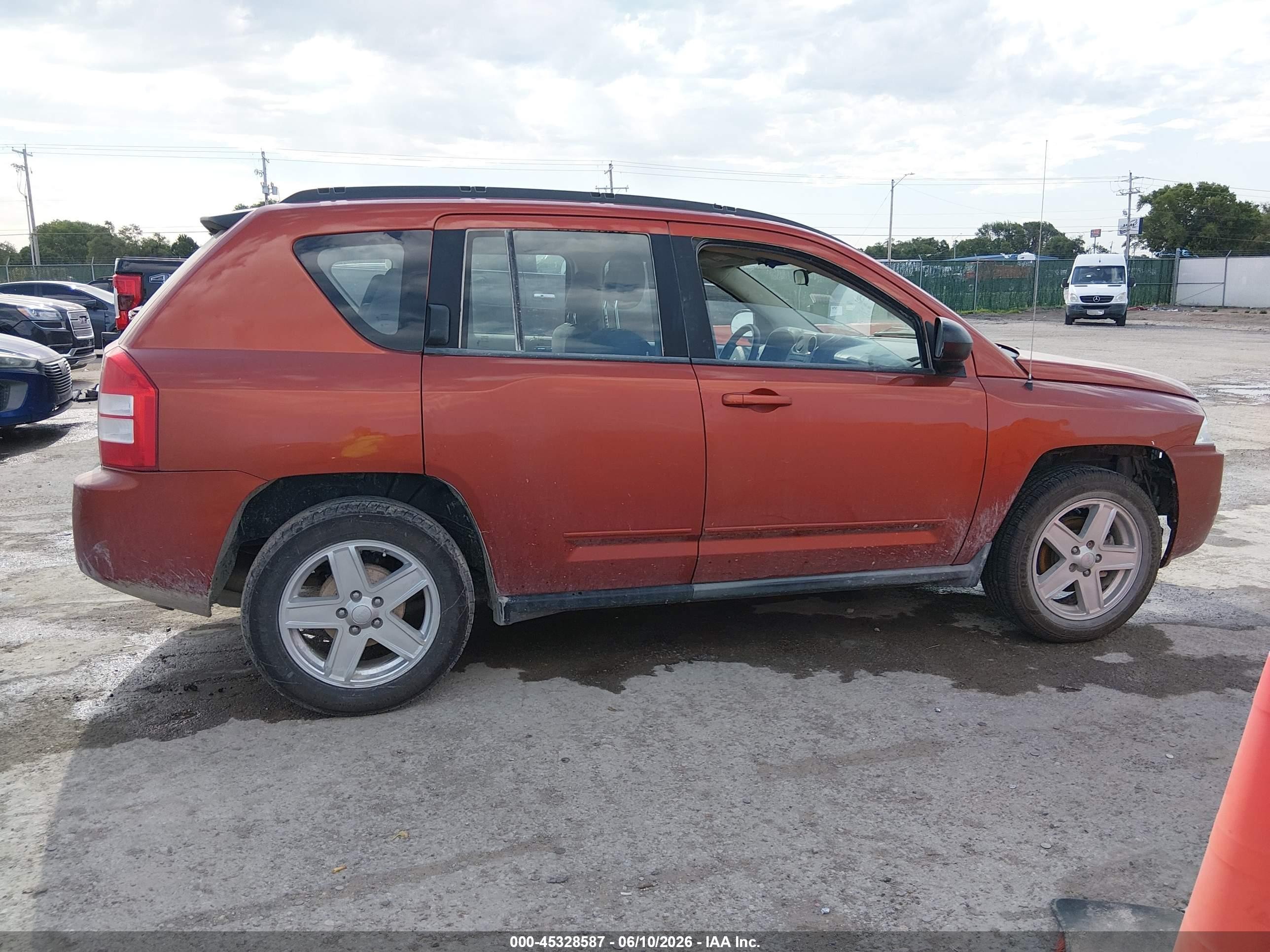 2010 Jeep Compass Sport Orange vin: 1J4NT4FB7AD571258