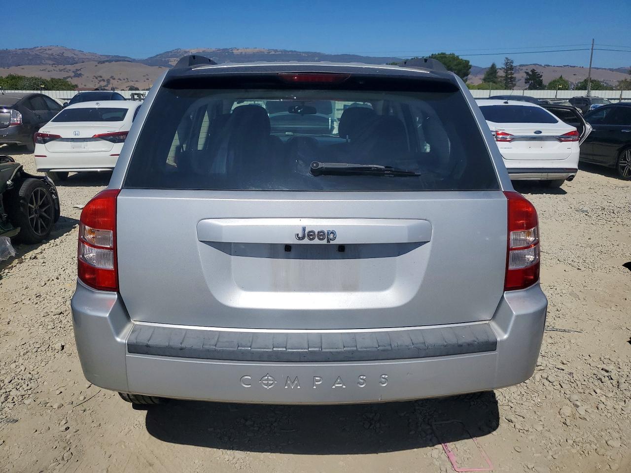 2010 Jeep Compass Sport Gray vin: 1J4NT4FBXAD558391
