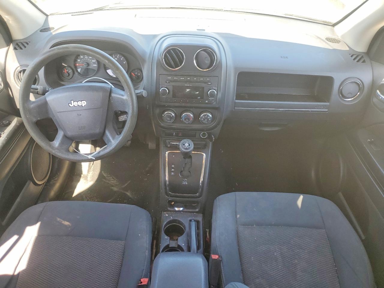 2010 Jeep Compass Sport Gray vin: 1J4NT4FBXAD558391