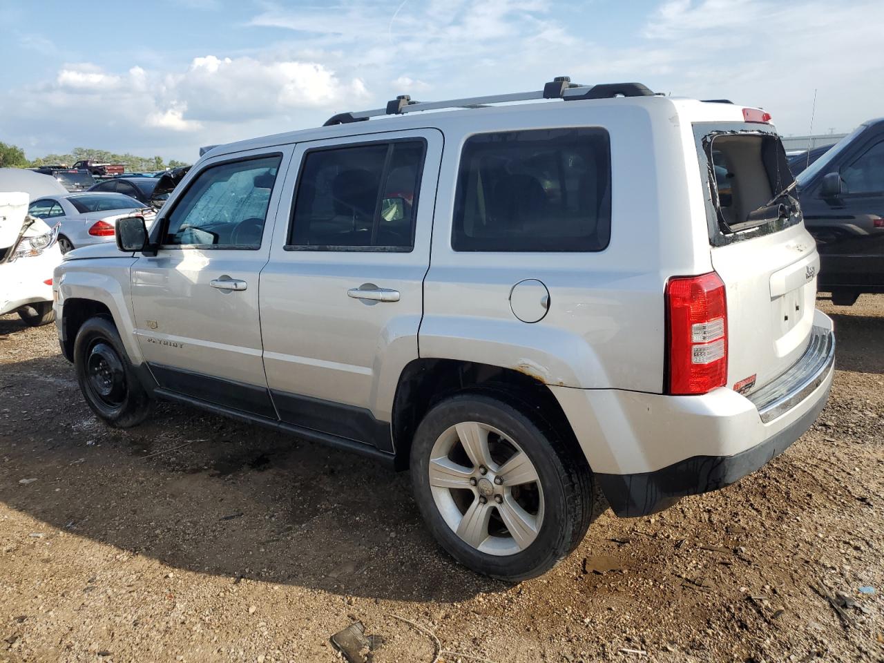 2011 Jeep Patriot Silver vin: 1J4NT4GB8BD169166