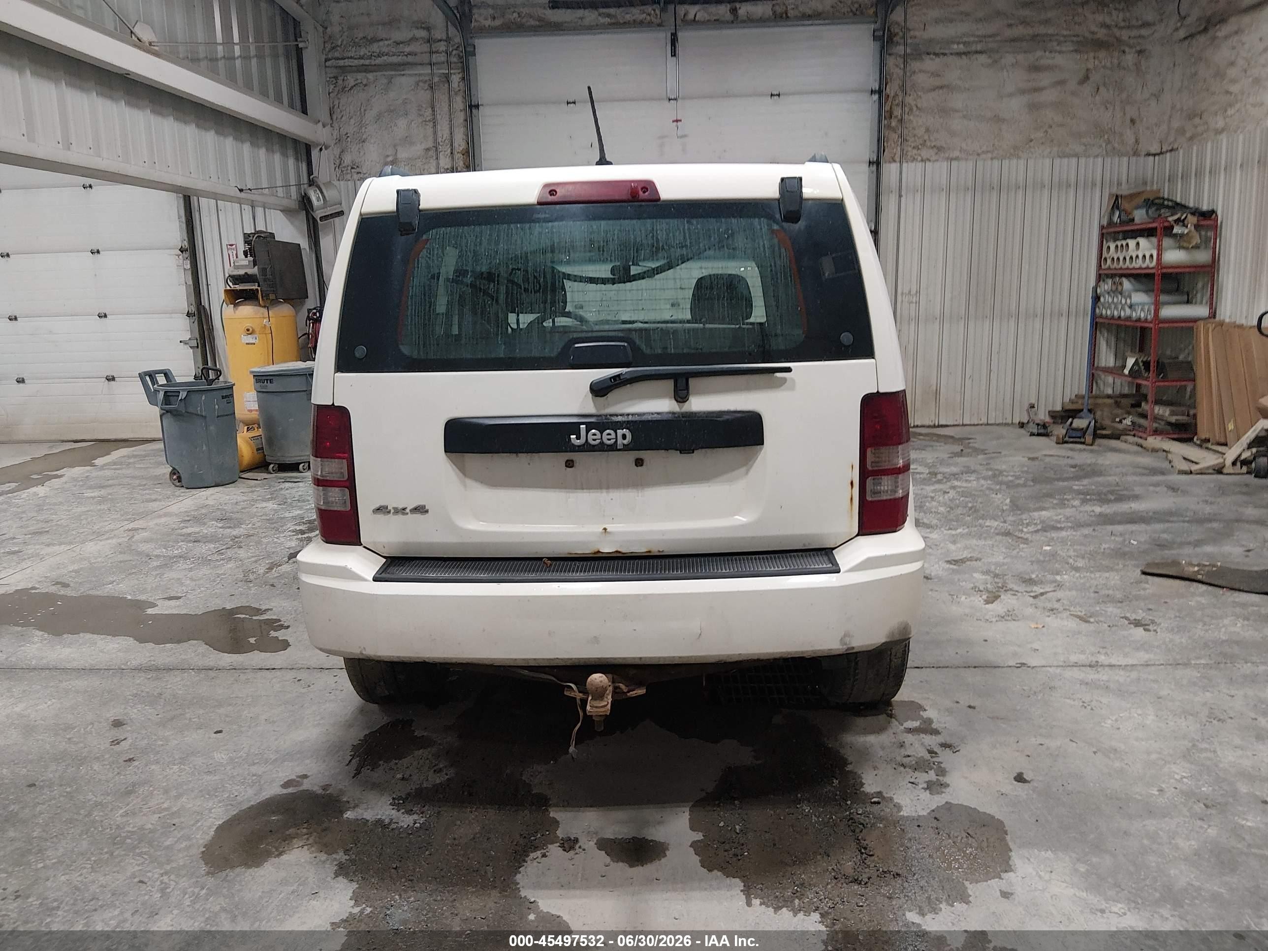 2010 Jeep Liberty Sport White vin: 1J4PN2GK0AW105942