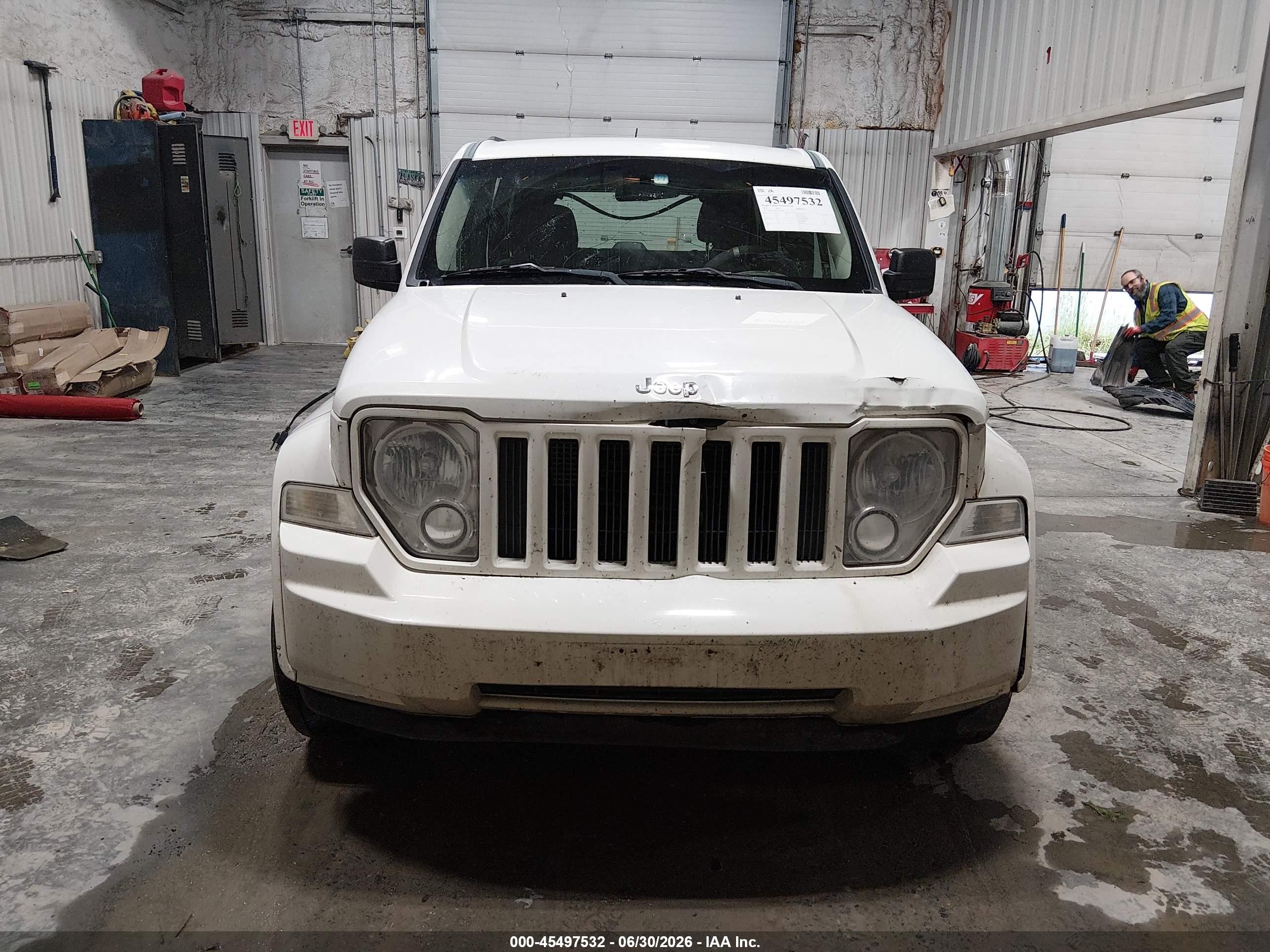2010 Jeep Liberty Sport White vin: 1J4PN2GK0AW105942