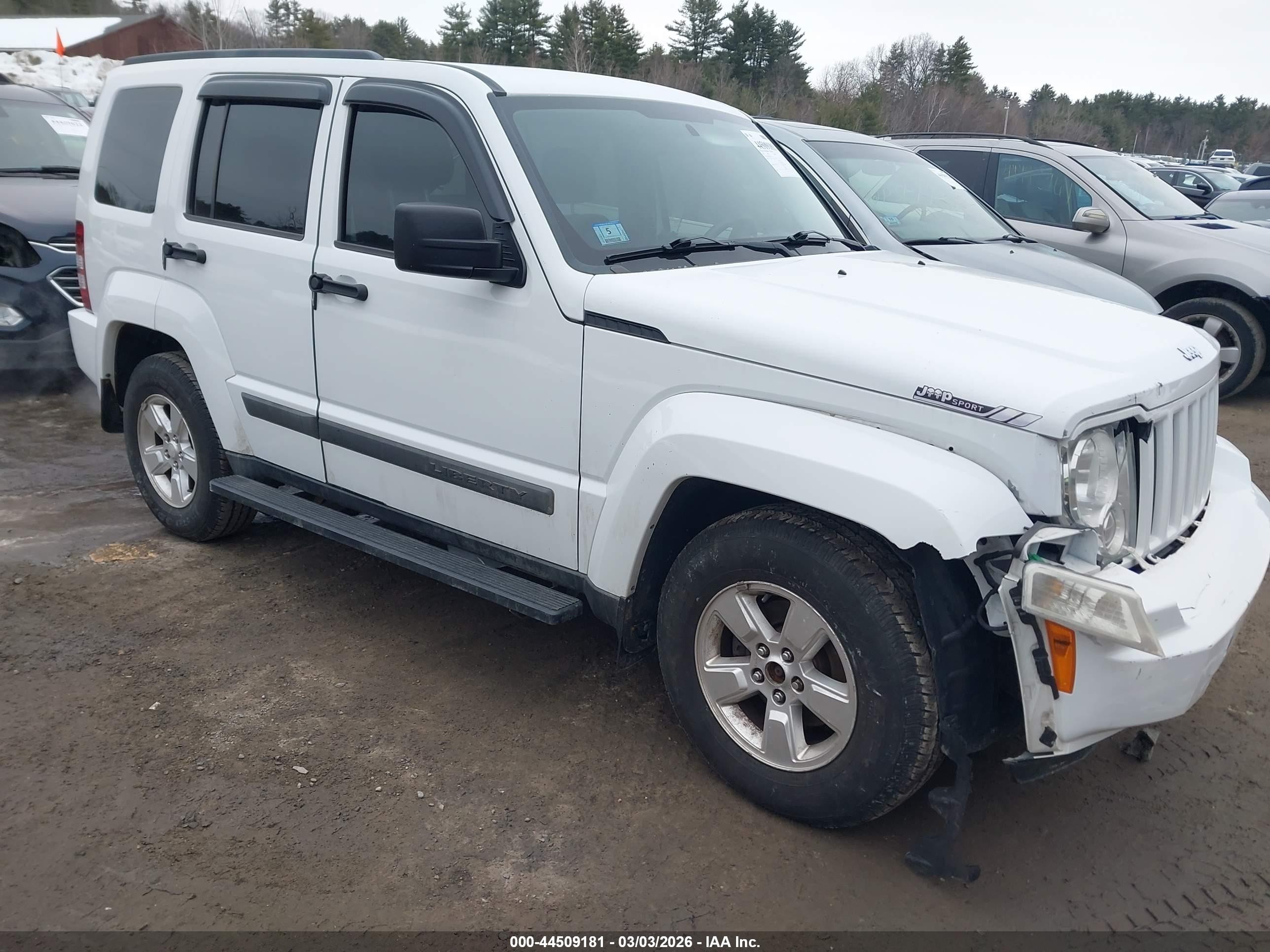 2011 Jeep Liberty Sport Белый vin: 1J4PN2GK0BW530210